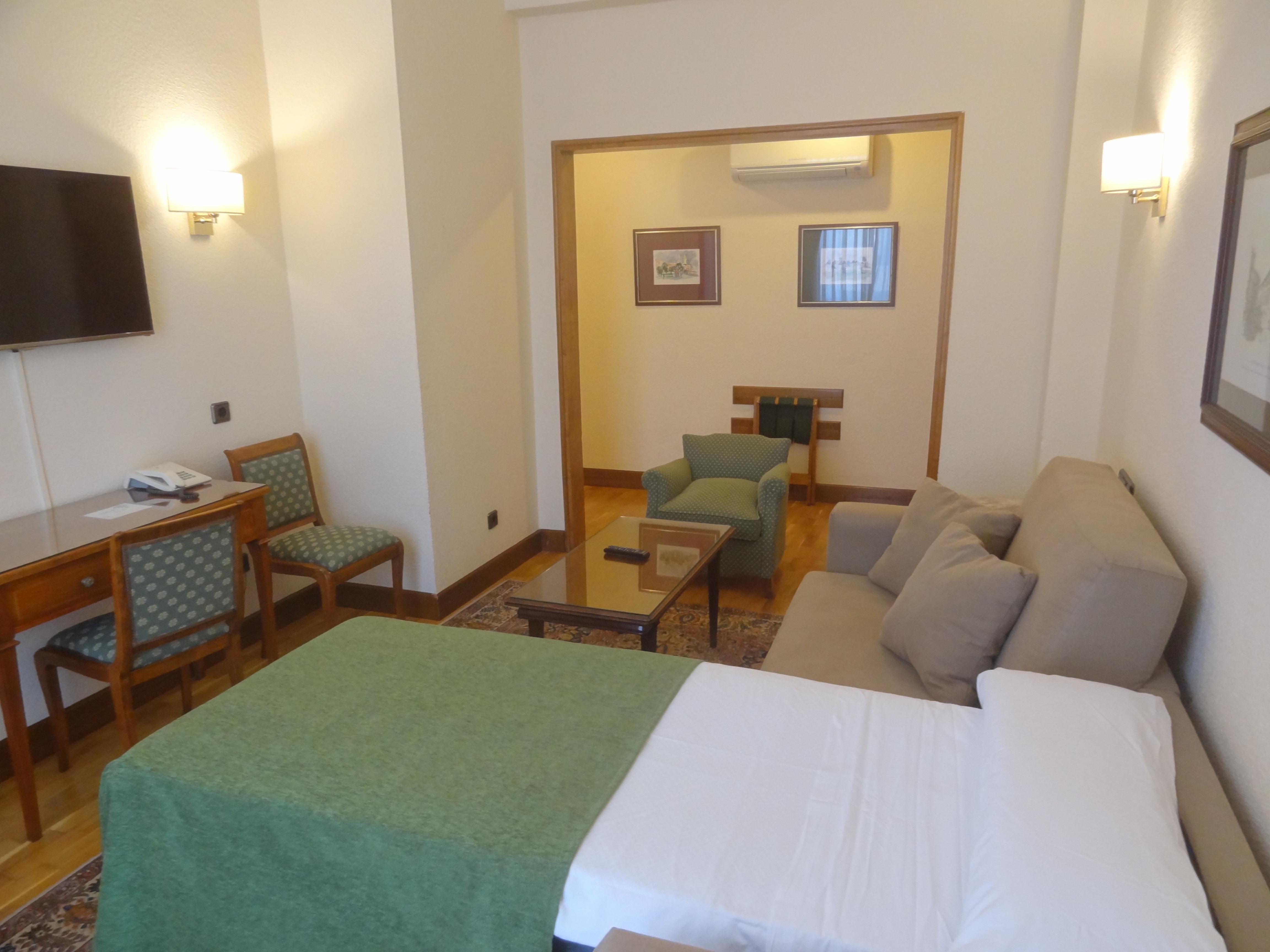 Hotel Hernán Cortés 4*