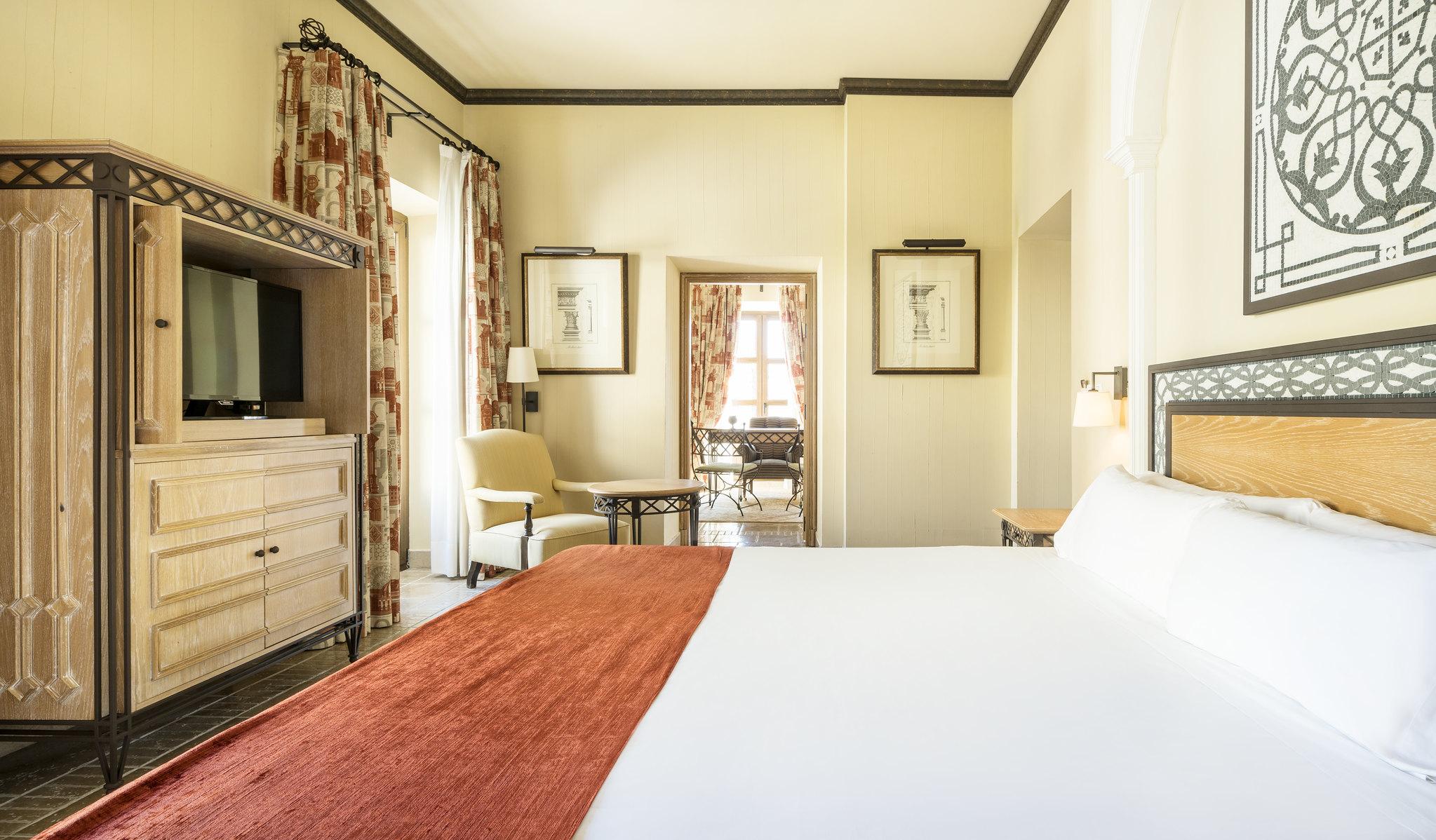 Ilunion Palace Hotel 5*