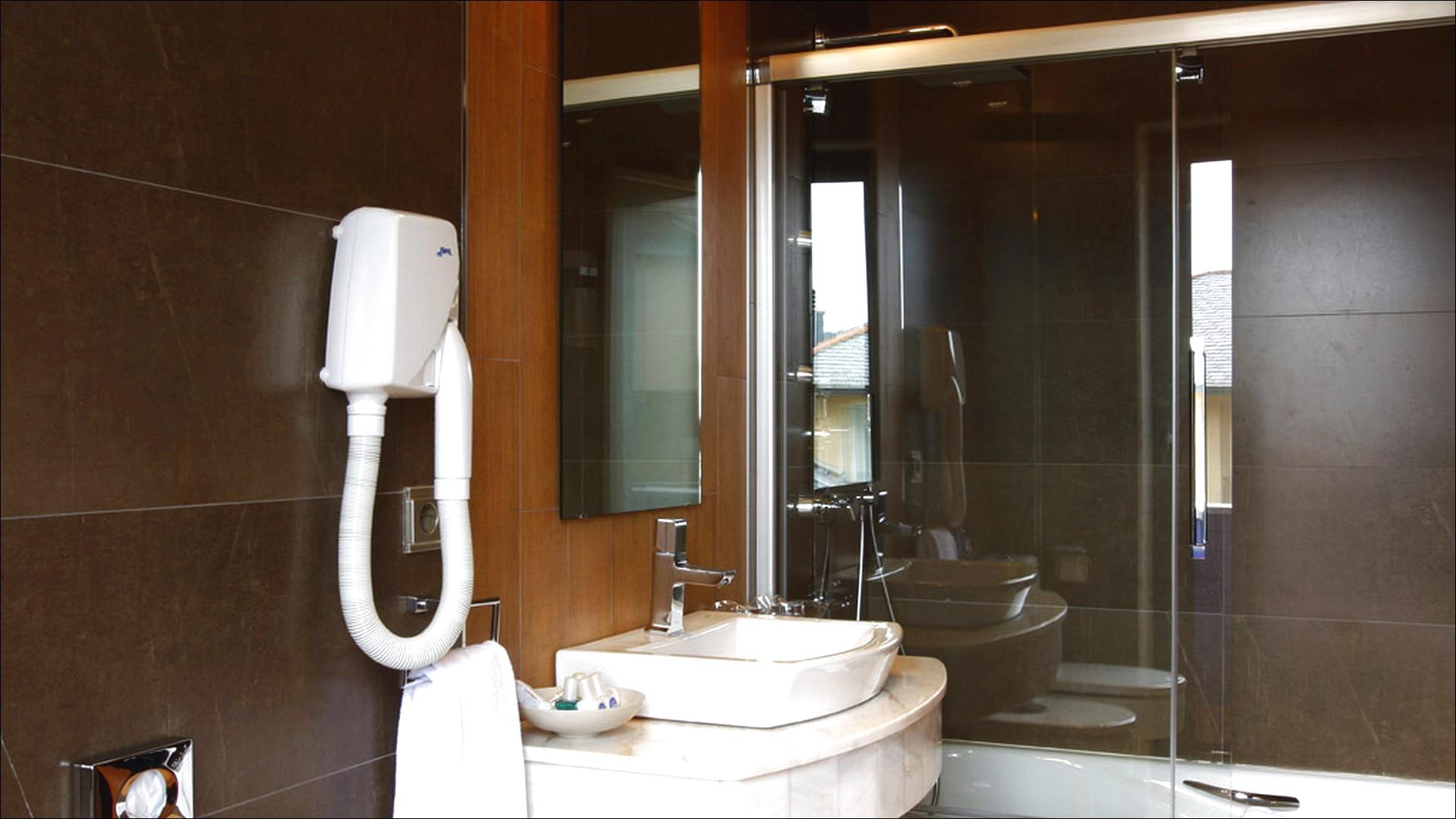 Hotel Blanco Navia