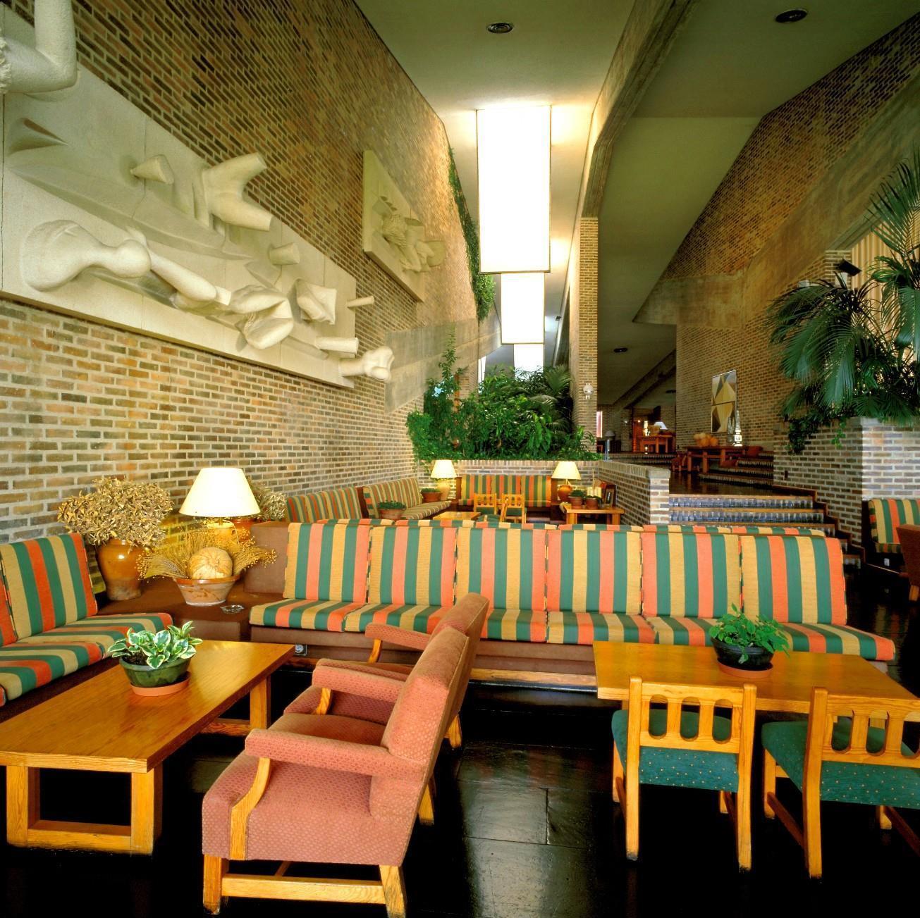 Hotel De