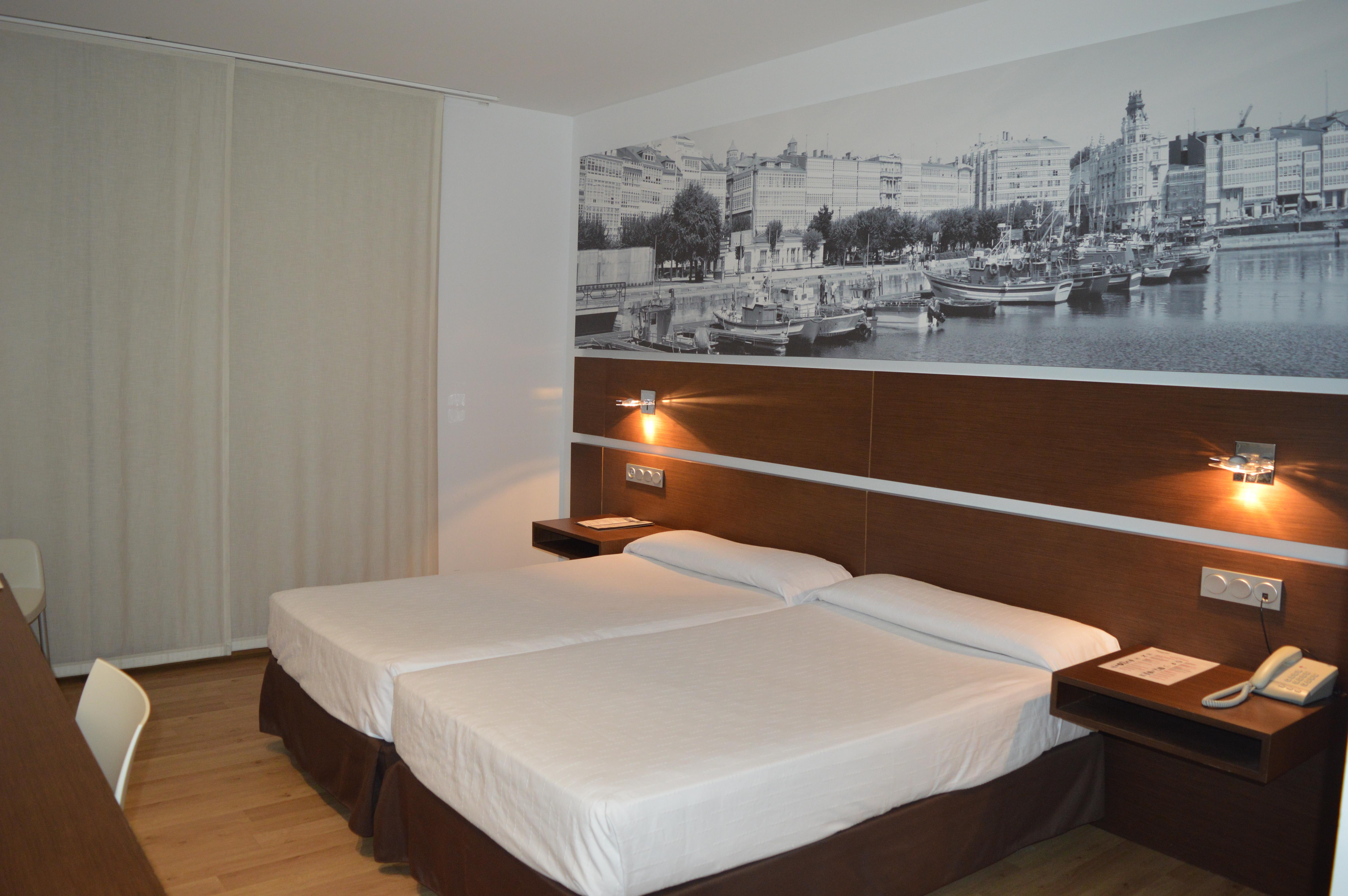 Odeon Hotel 4*