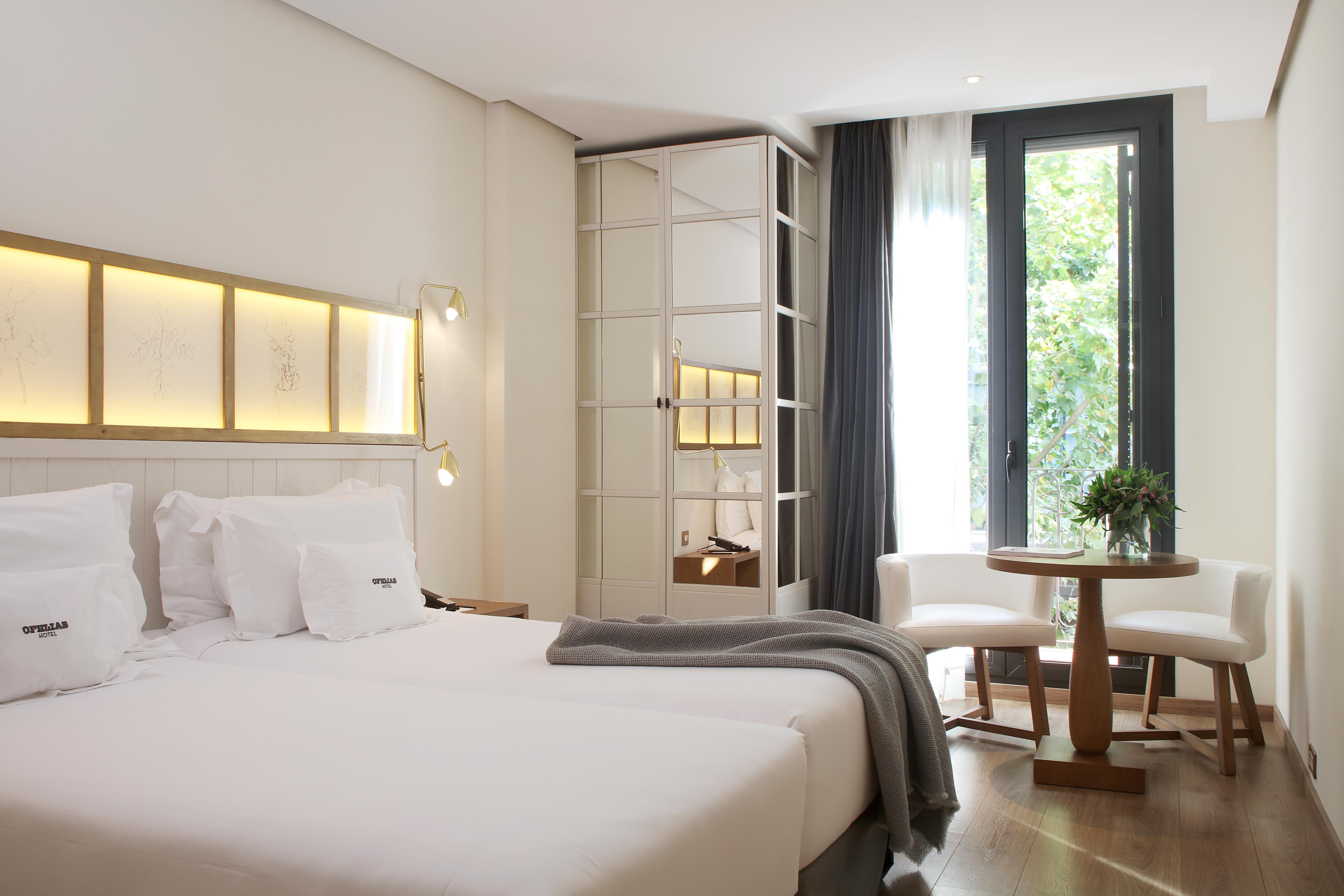 Ofelias 4sup By Bondia Group Barcelona