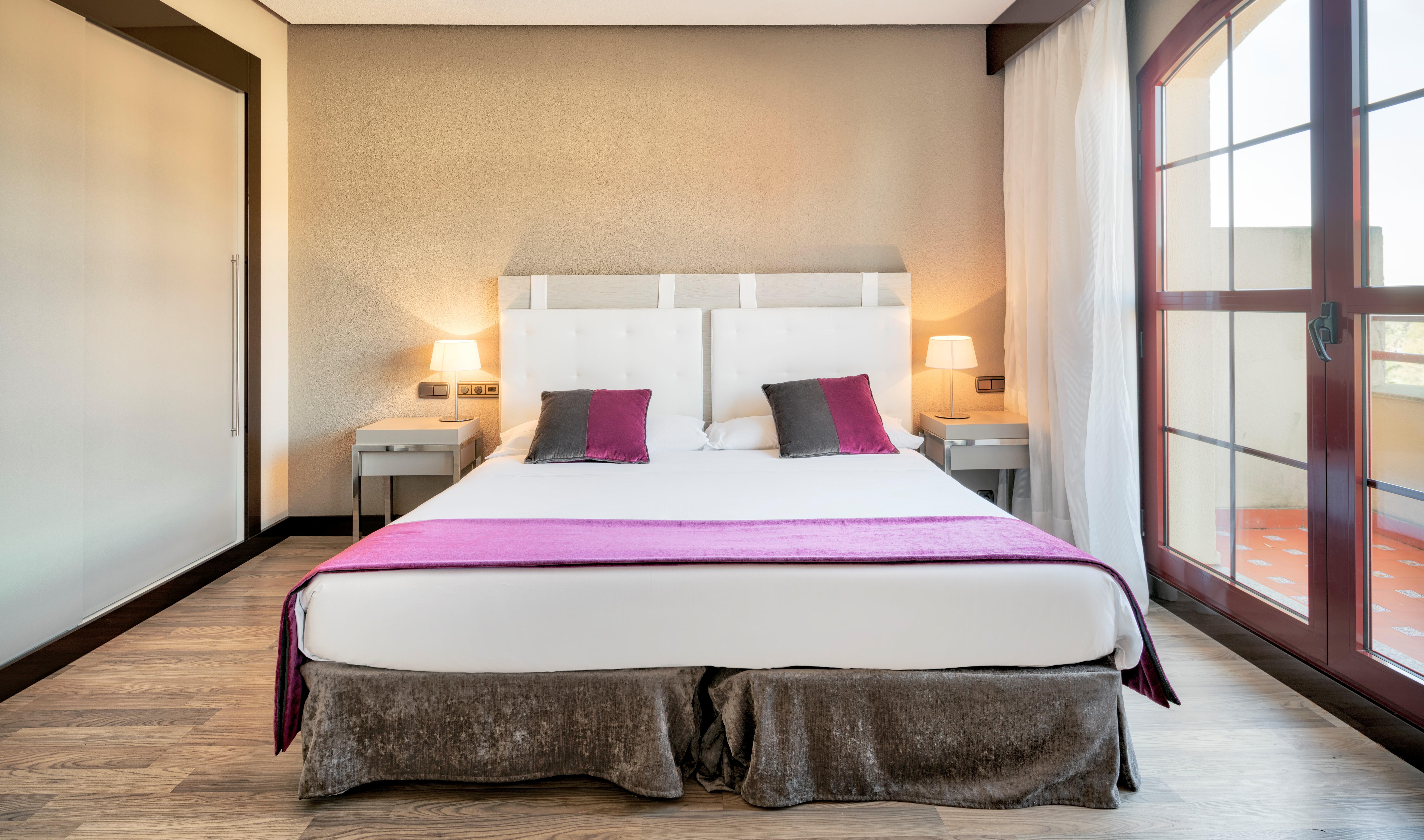 Ilunion Golf Hotel 4*