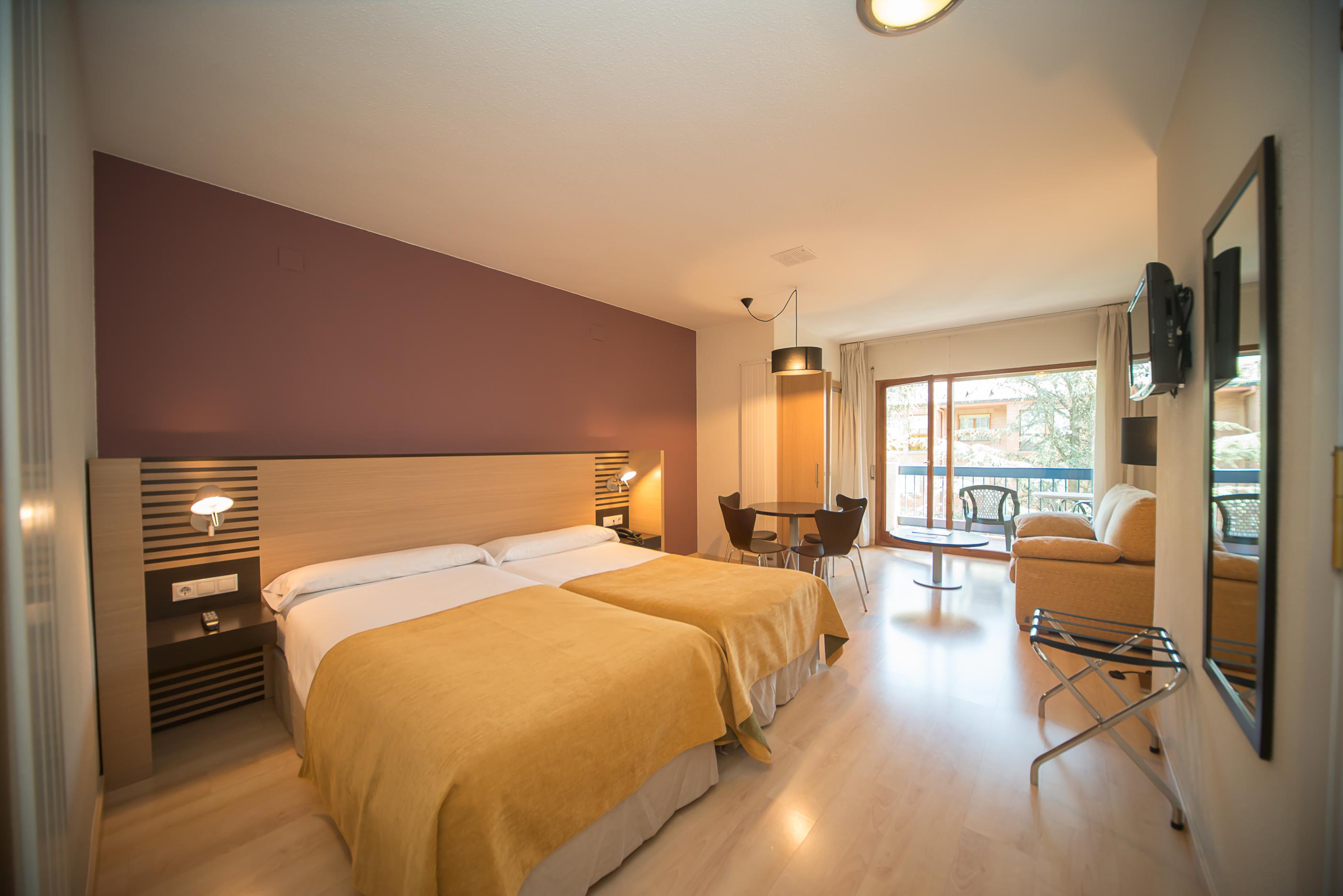 Oroel & Hotel
