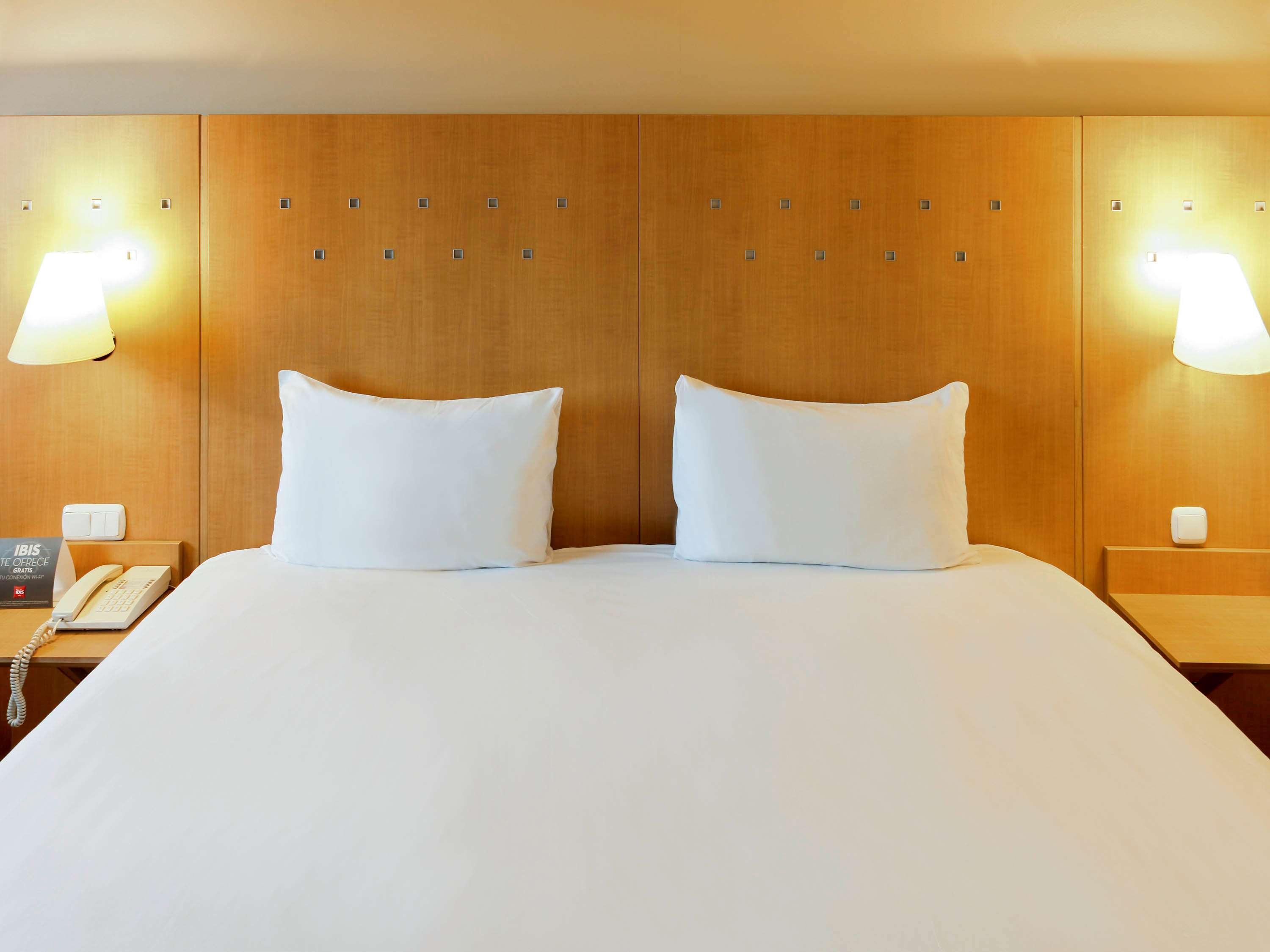 Ibis La Garena Hotel 3*