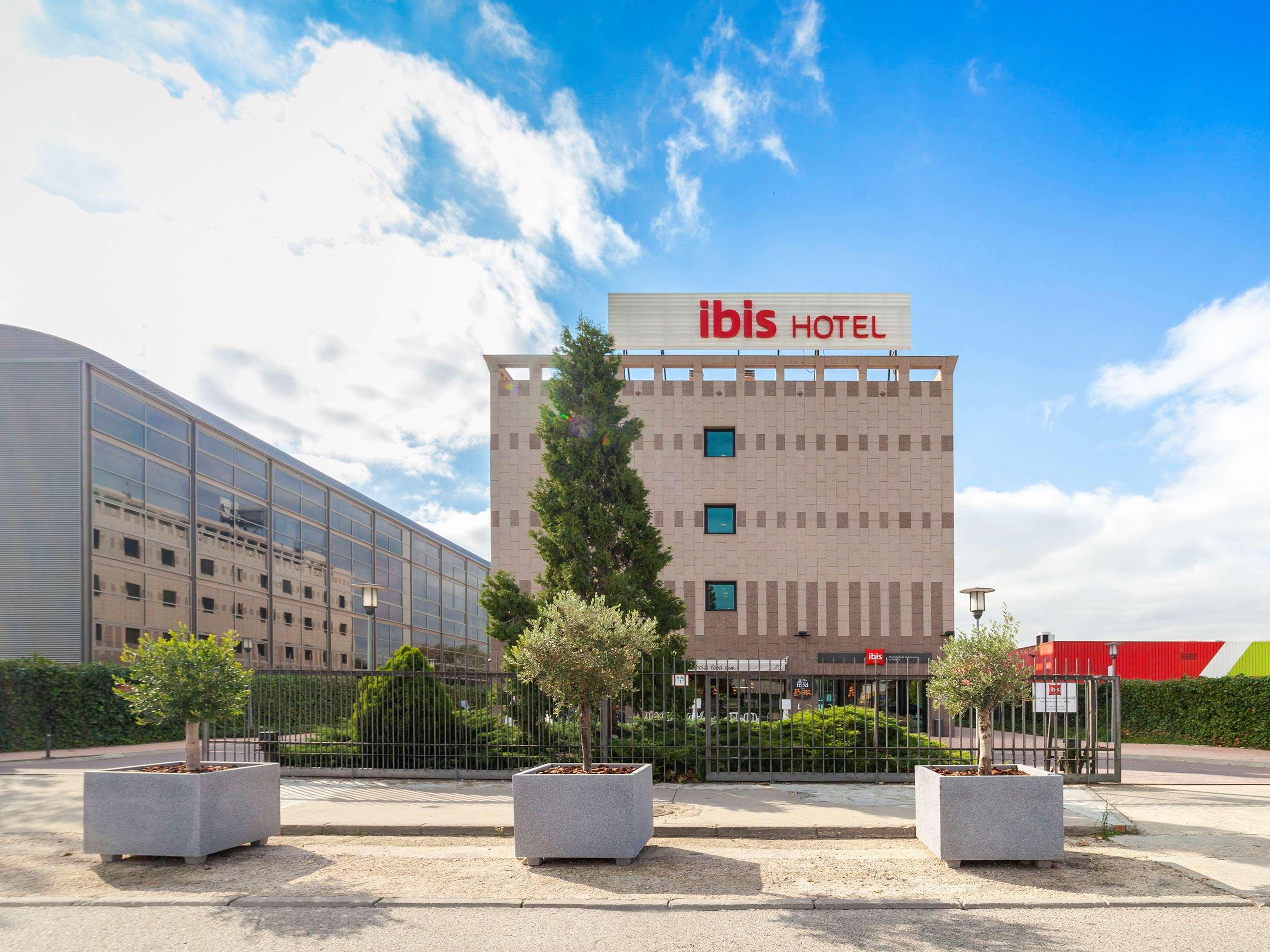 Hotel Ibis La Garena 3*