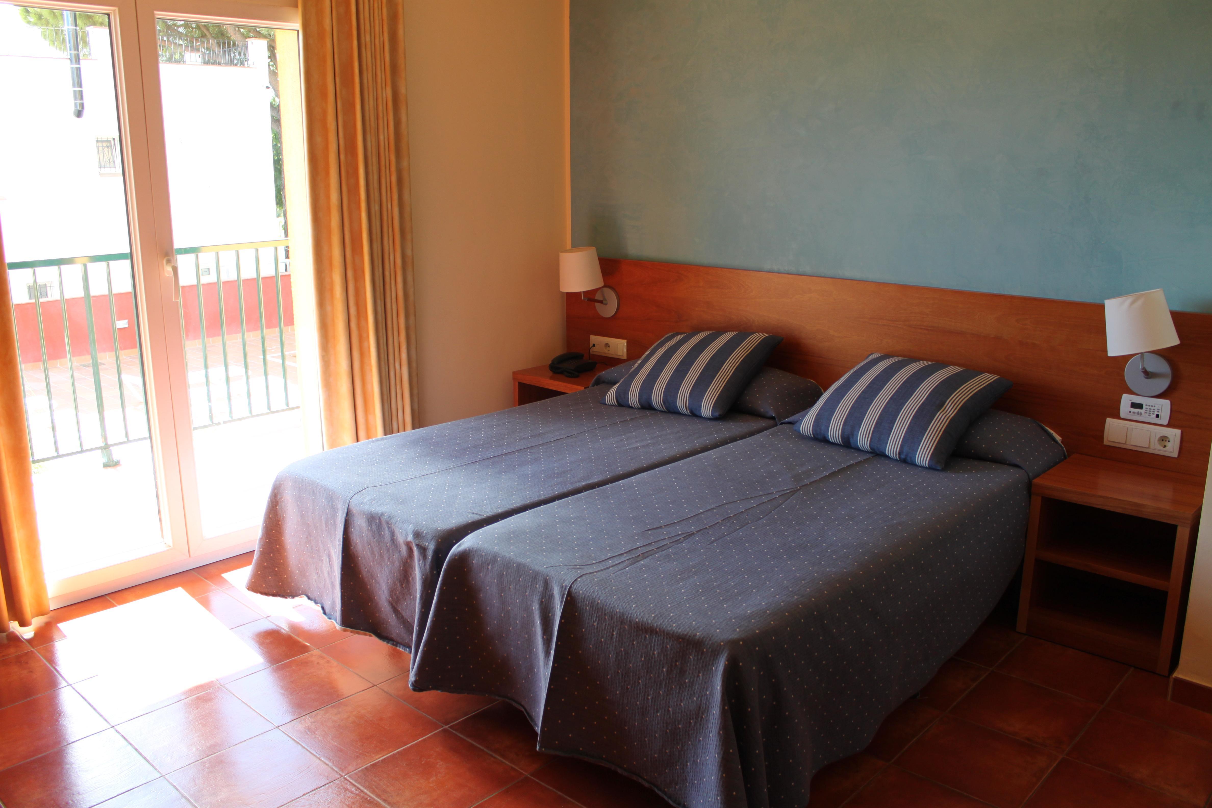 Picasso Hotel 2*