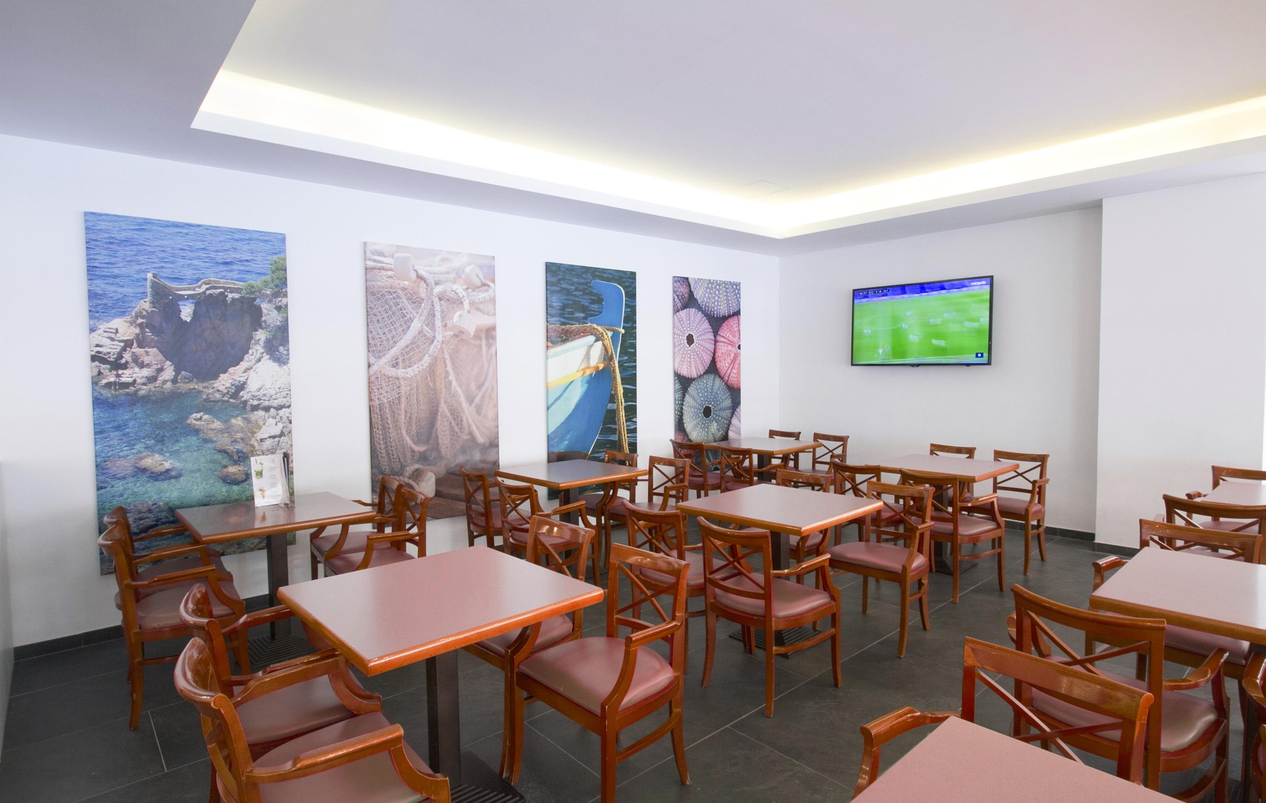 Gran Garbi & Aquasplash Hotel 4*