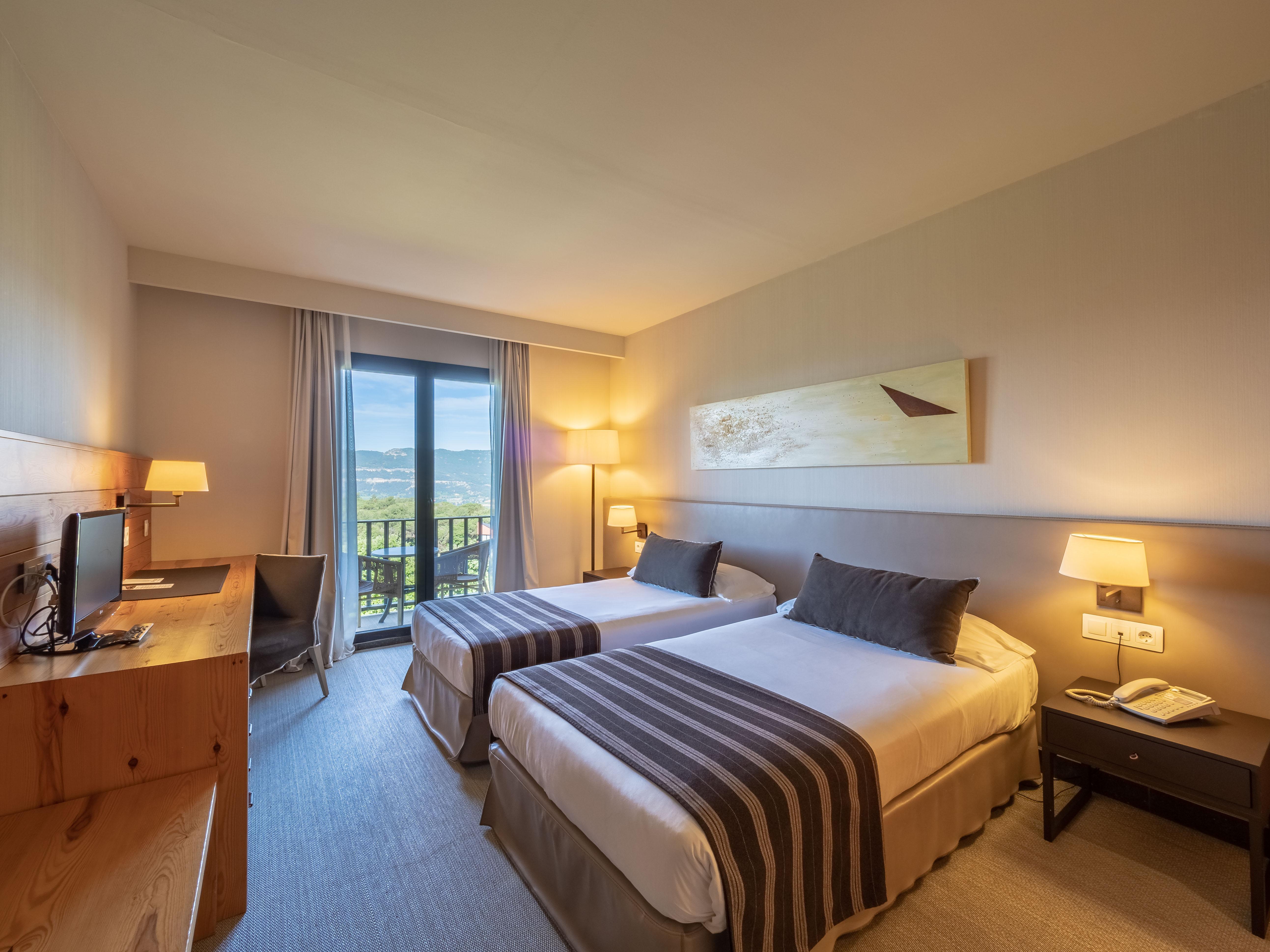 Hotel Montanya 4*