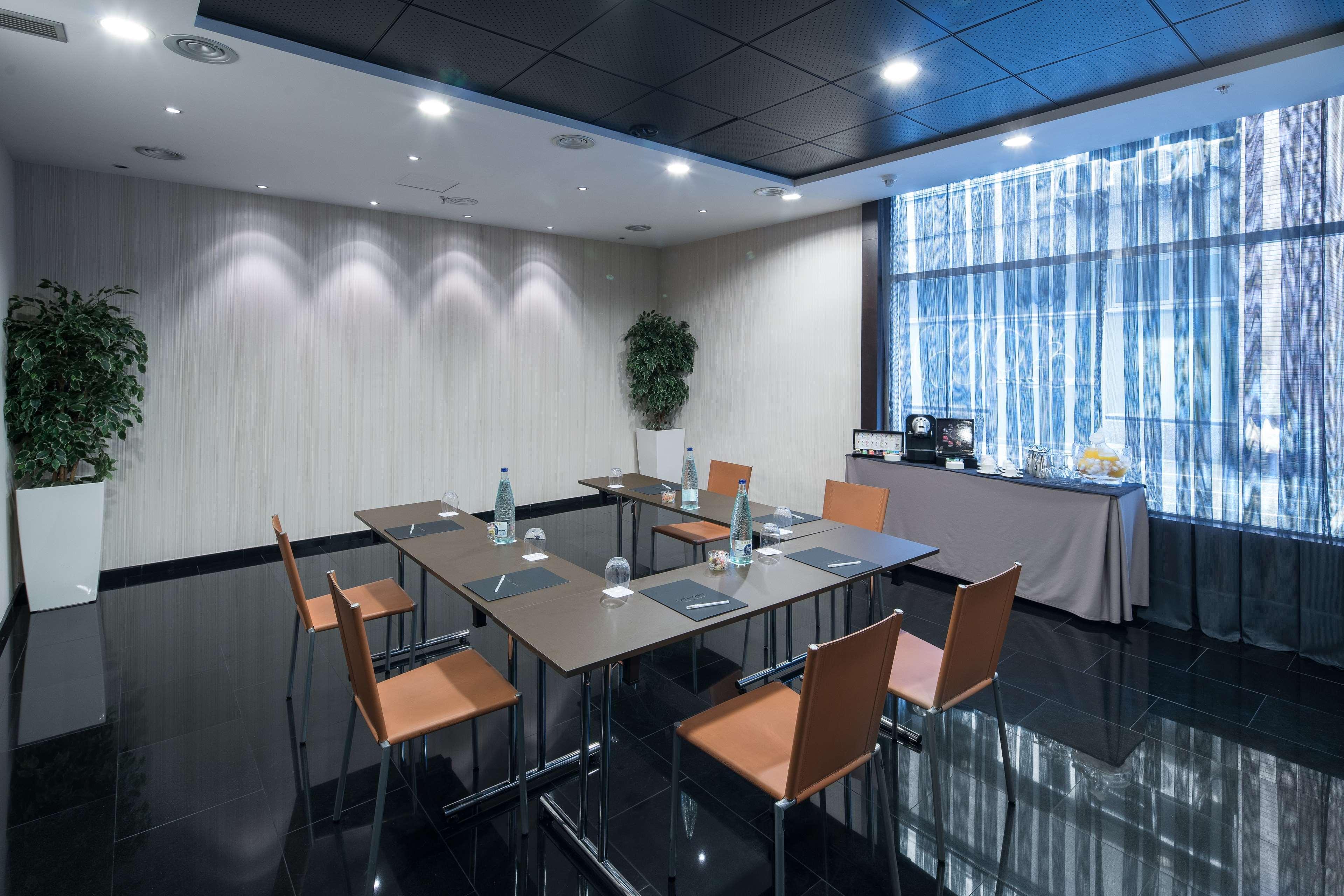 Hotel Catalonia Rigoletto 4*