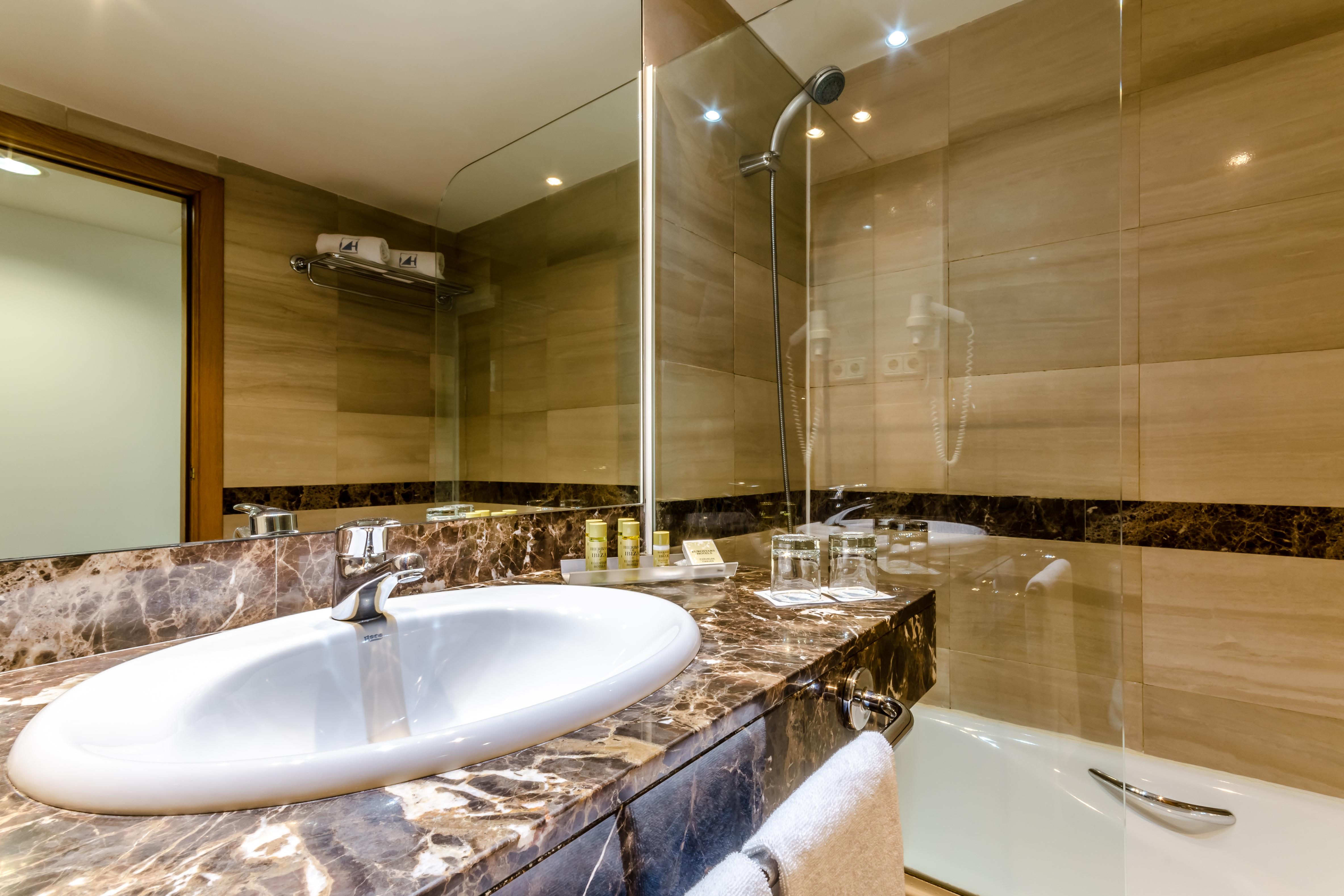 Exe Barbera Parc Hotel 4*