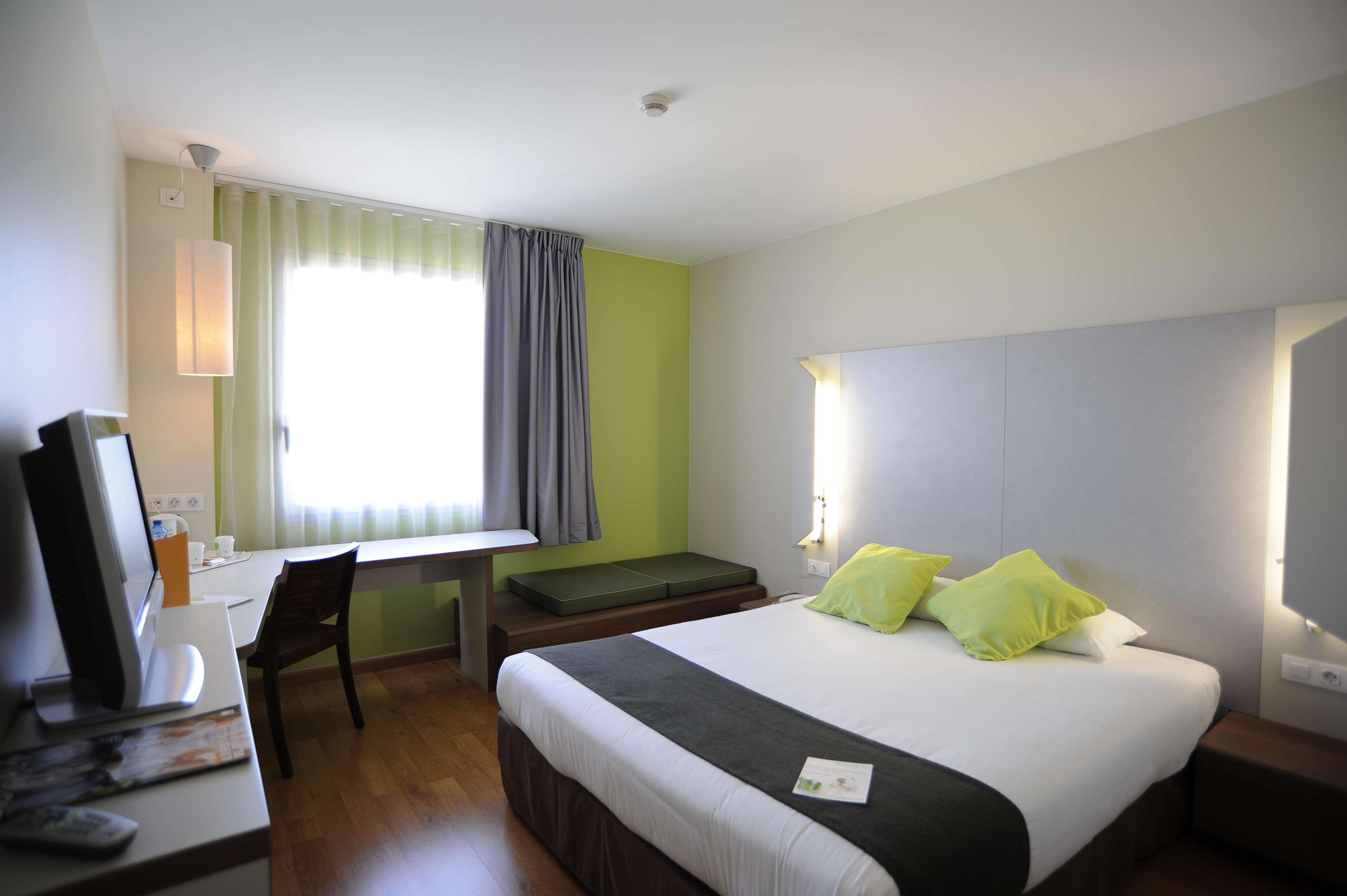 Hotel Travelodge Bcn Cornella Fira 3*
