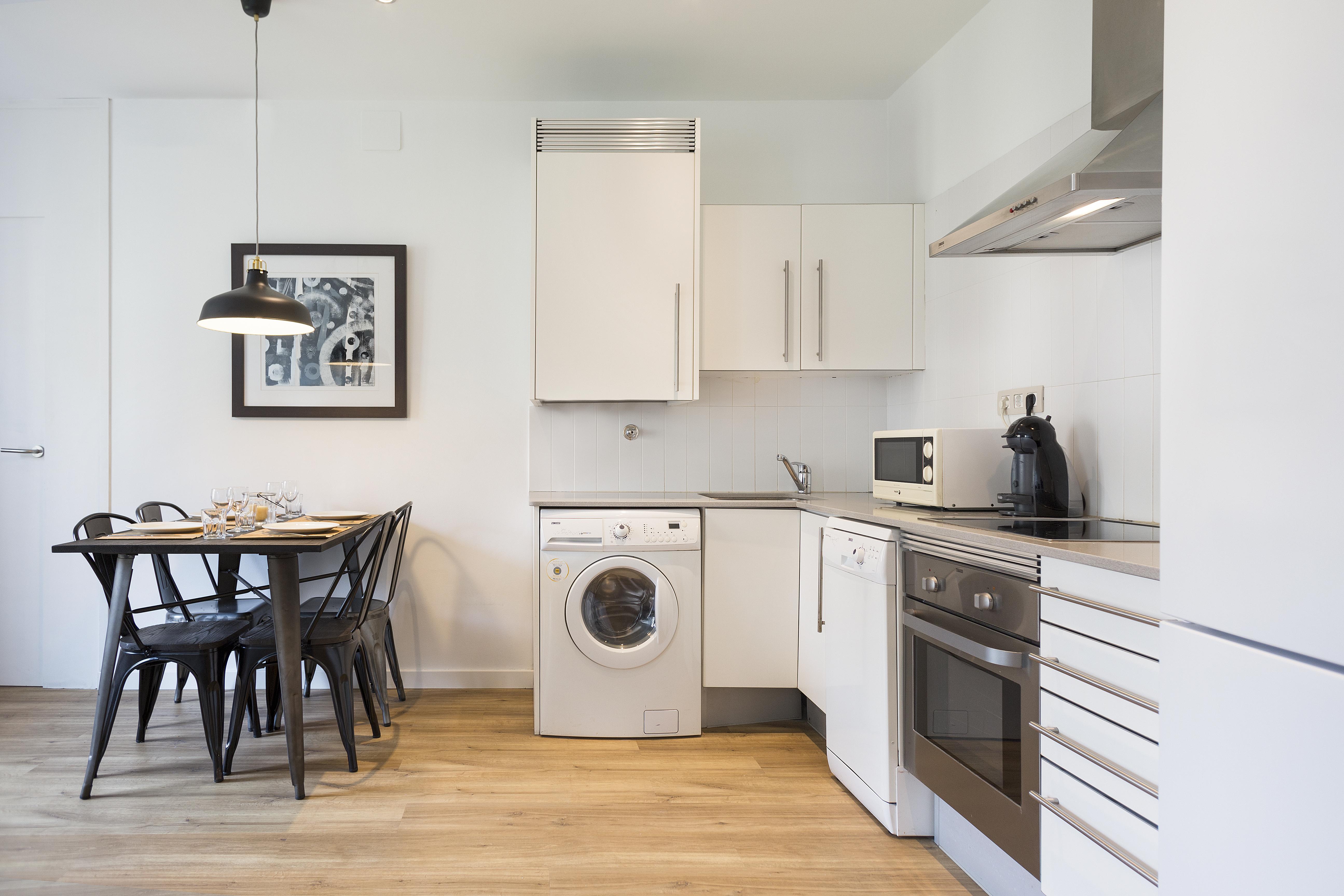 Amister Apartment
