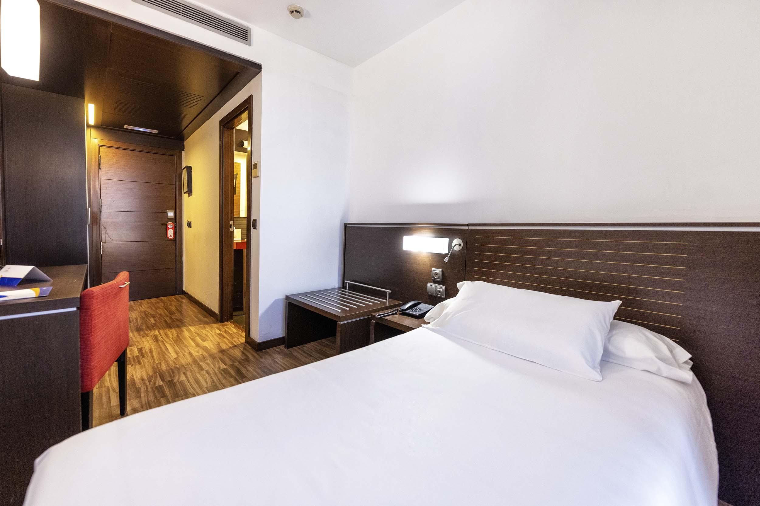 Globales Castillo De Ayud Hotel 3*