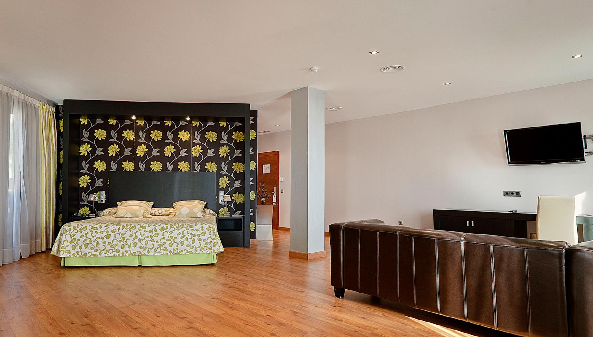 Hotel Campos De 4*