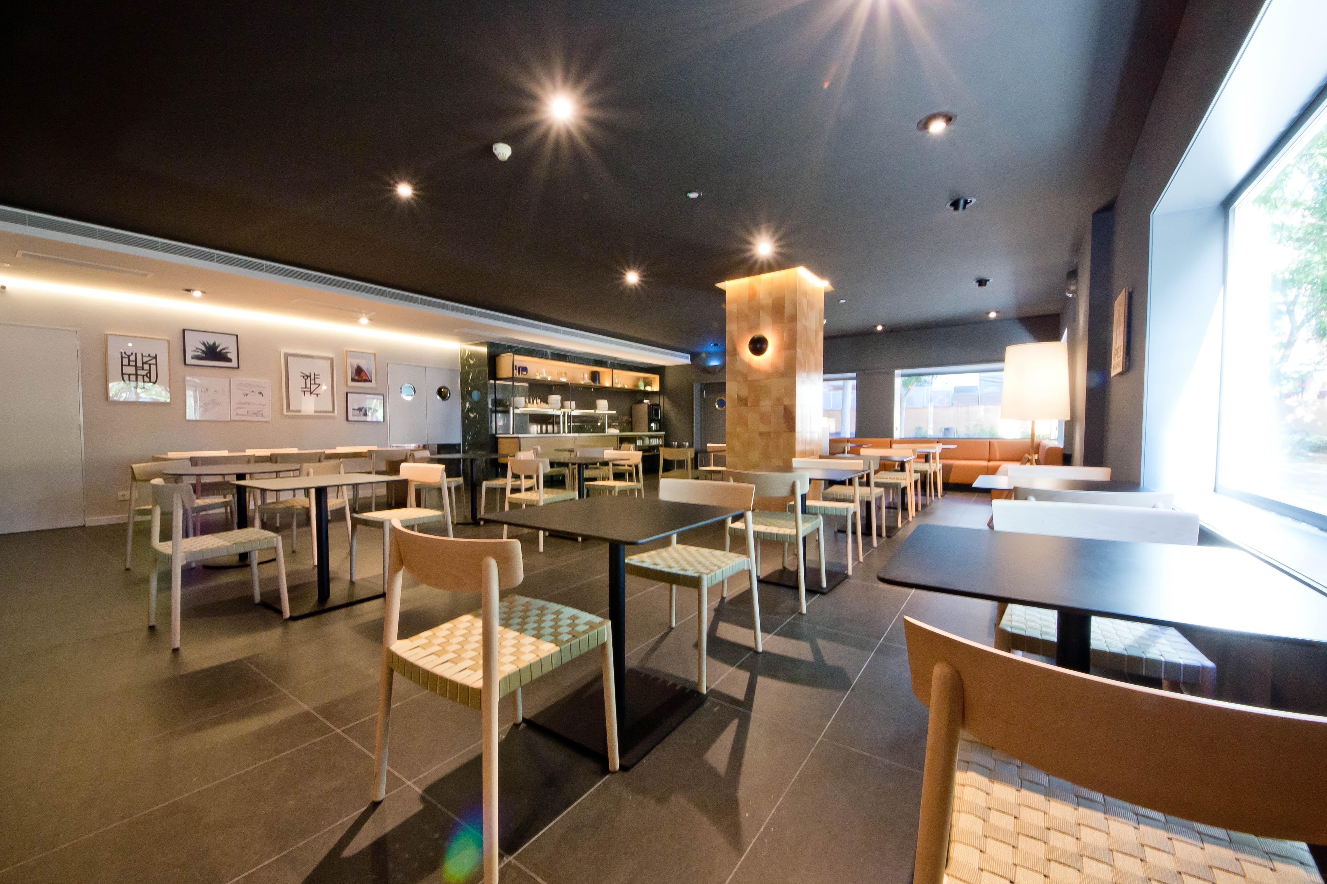 Hotel Atenea Valles 4*