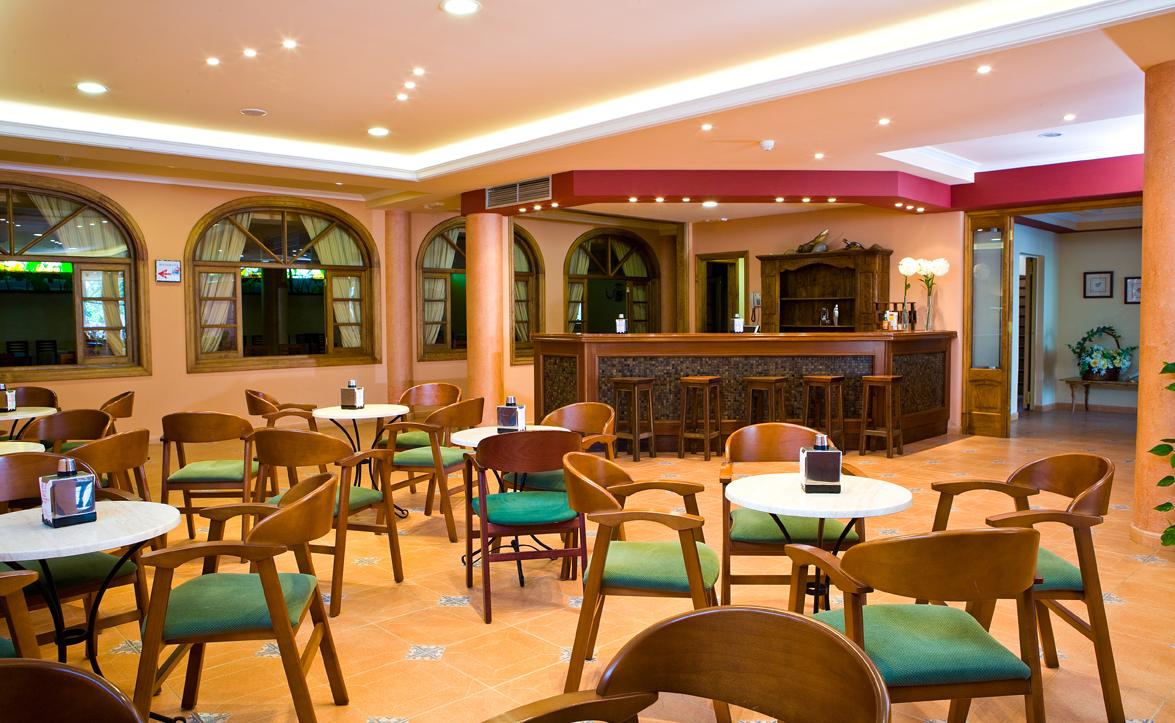 Cabicastro Apartahotel