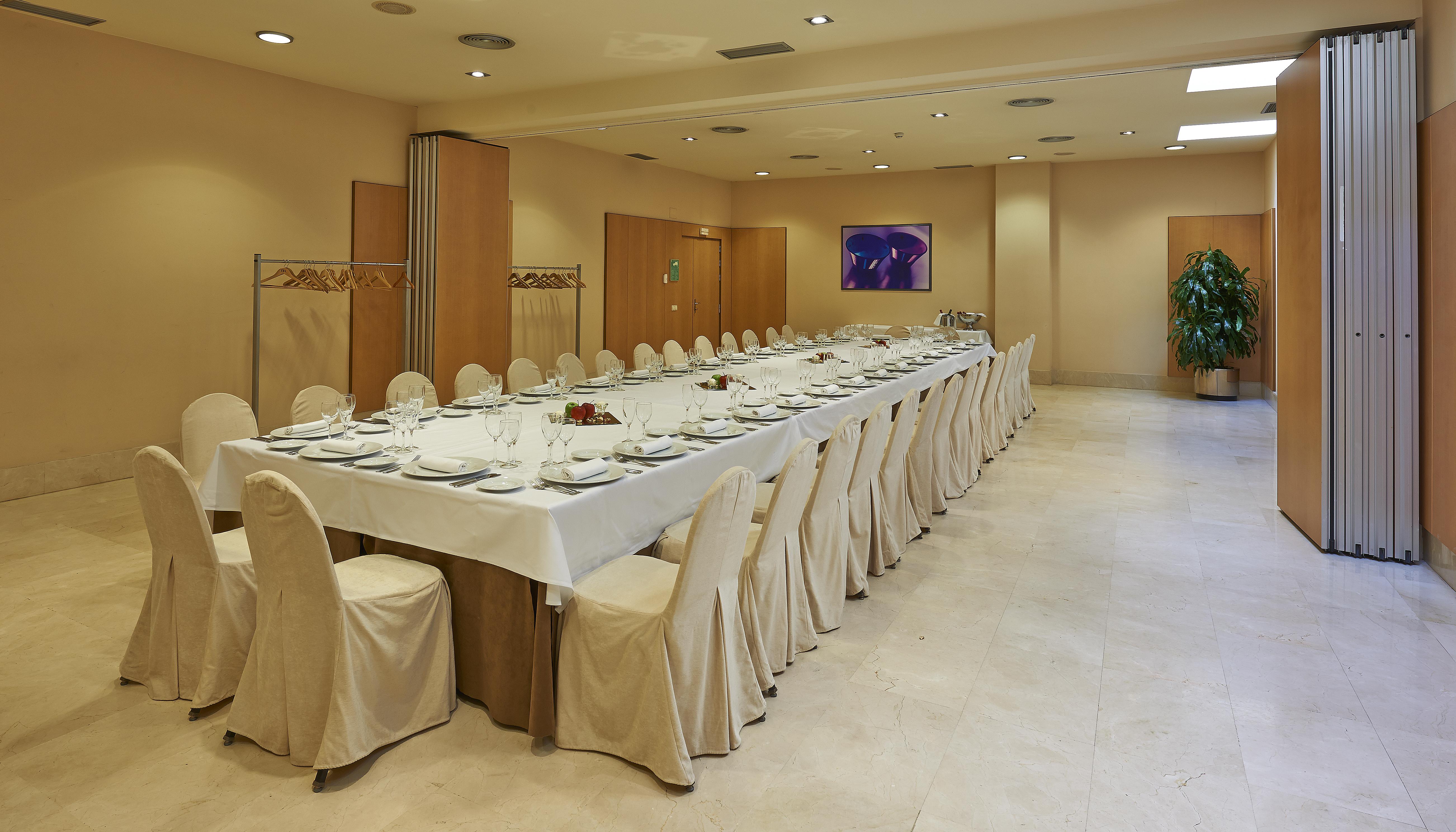 Sercotel Porta Barcelona Hotel 3*
