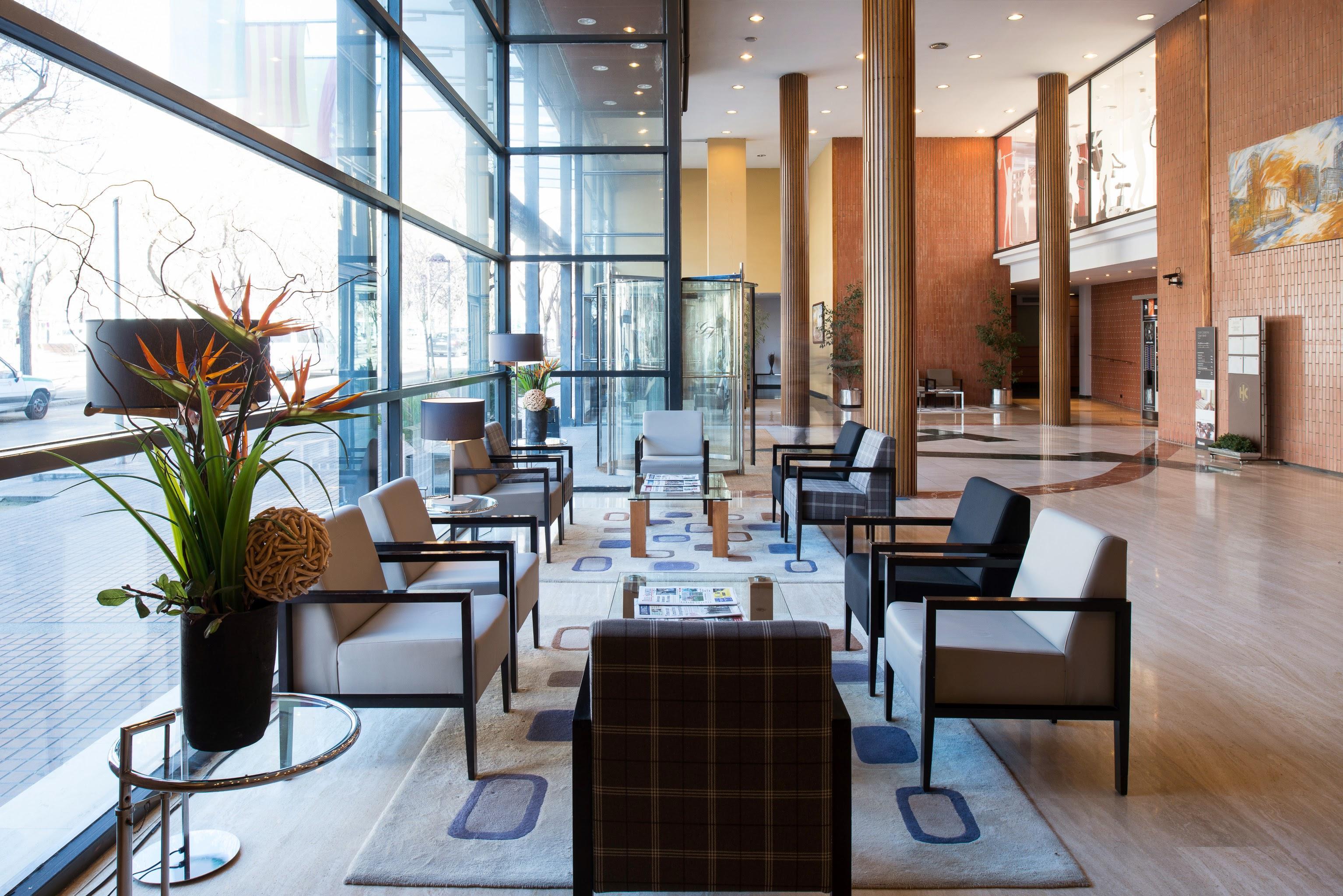 Hotel Catalonia Gran Verdi 4*