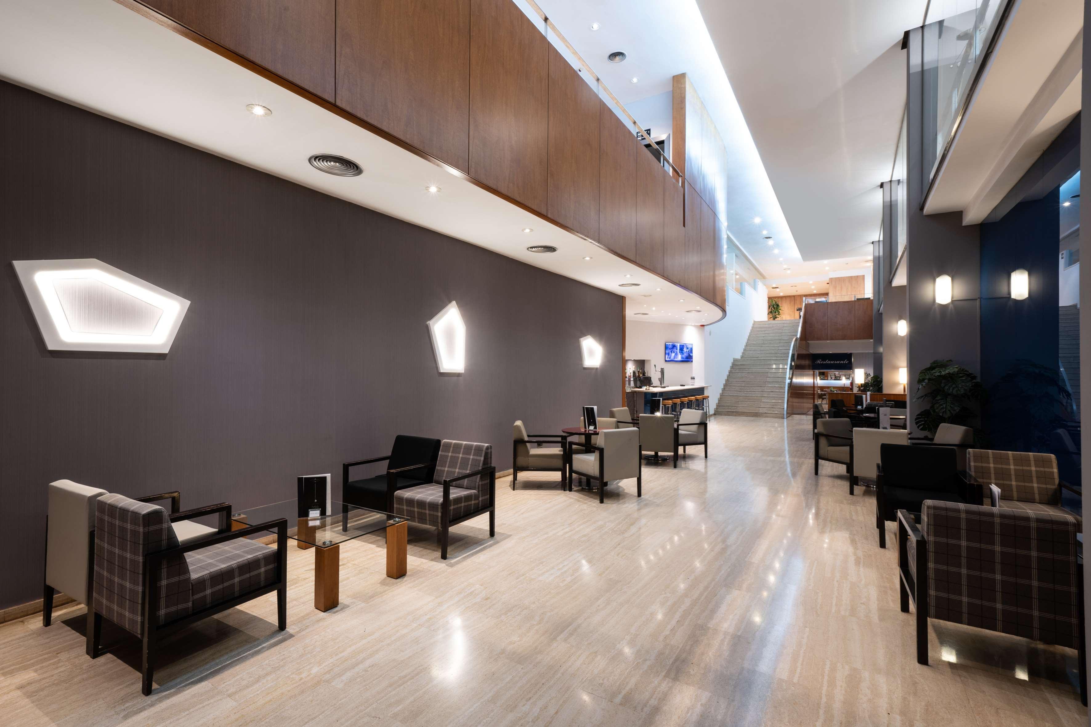 Hotel Catalonia Gran Verdi 4*
