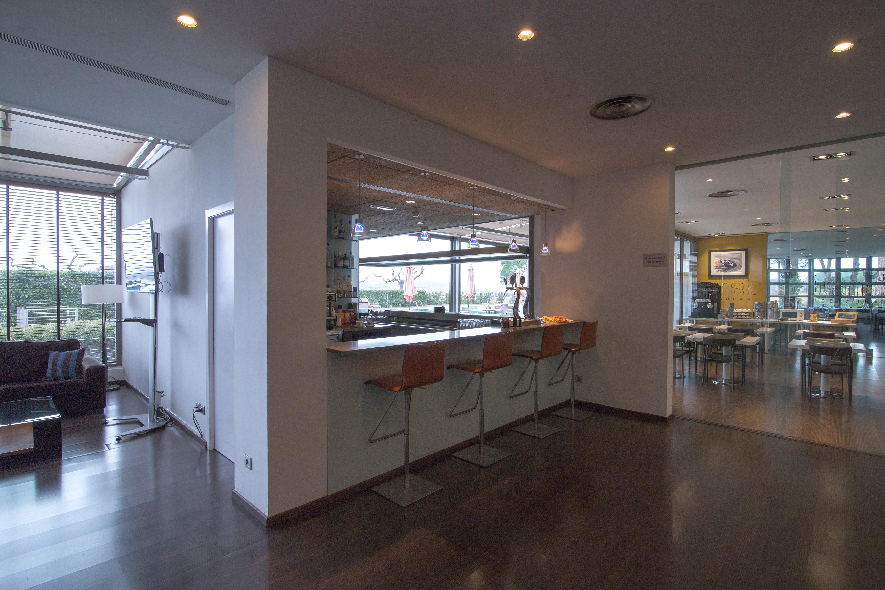 Hotel Augusta Barcelona Valles 4*