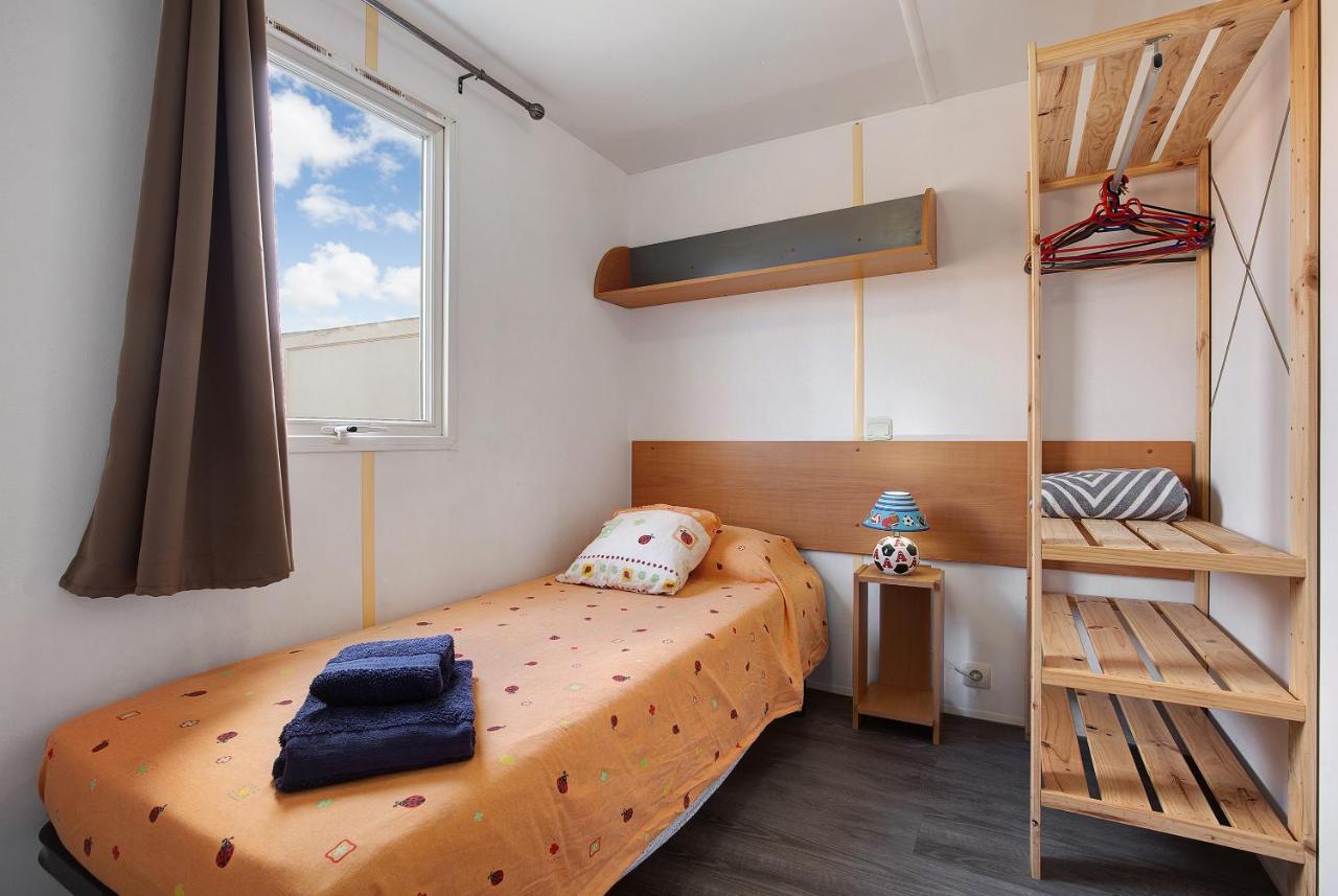 Chalet Country
