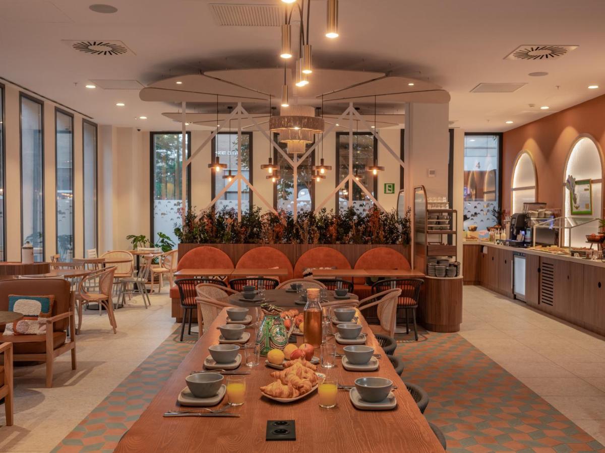 Hotel Ibis Styles Santa Justa 3*