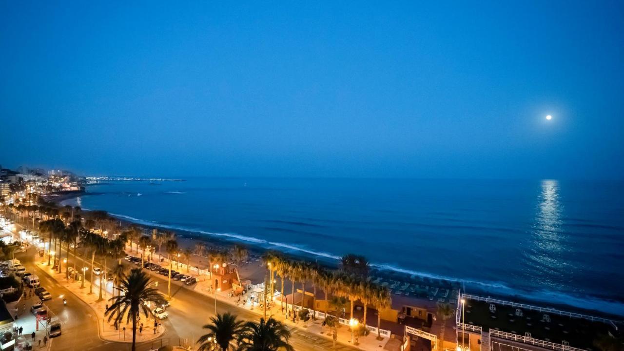 Aloha Apartamentos. Primera Línea De Playa. Vista Al Mar. *