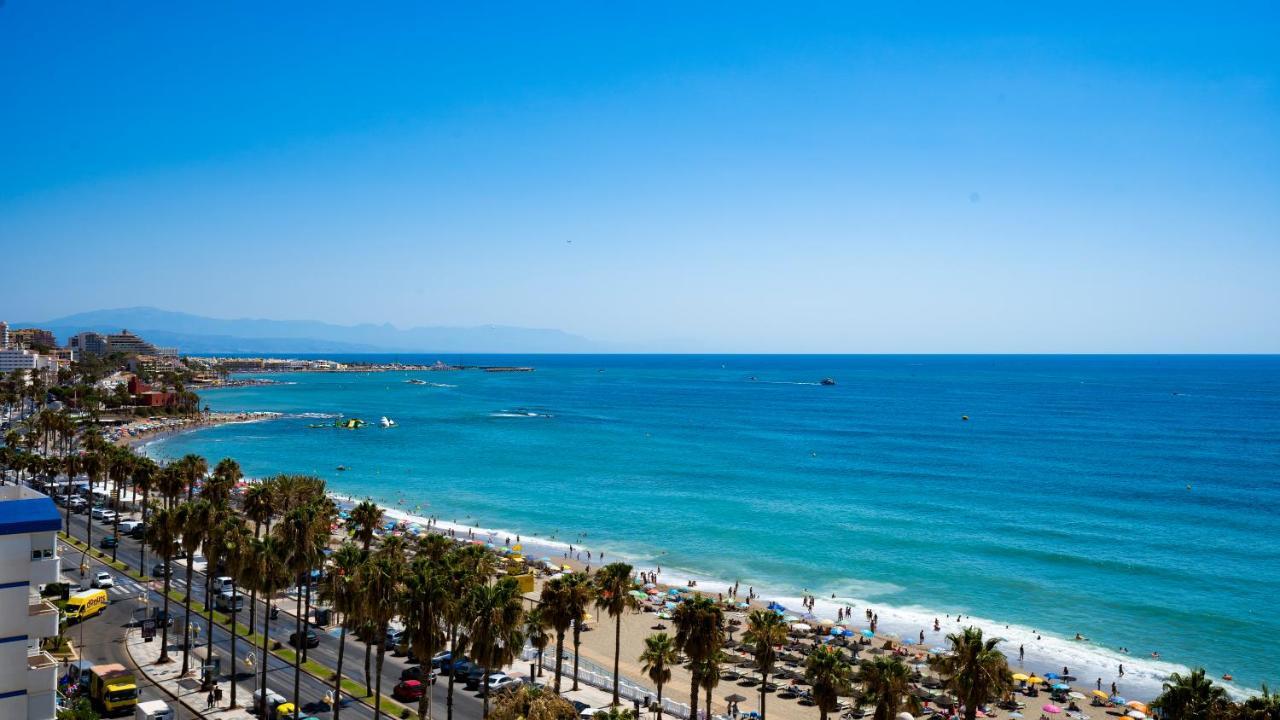 Aloha Apartamentos. Primera Línea De Playa. Vista Al Mar. Apartamento
