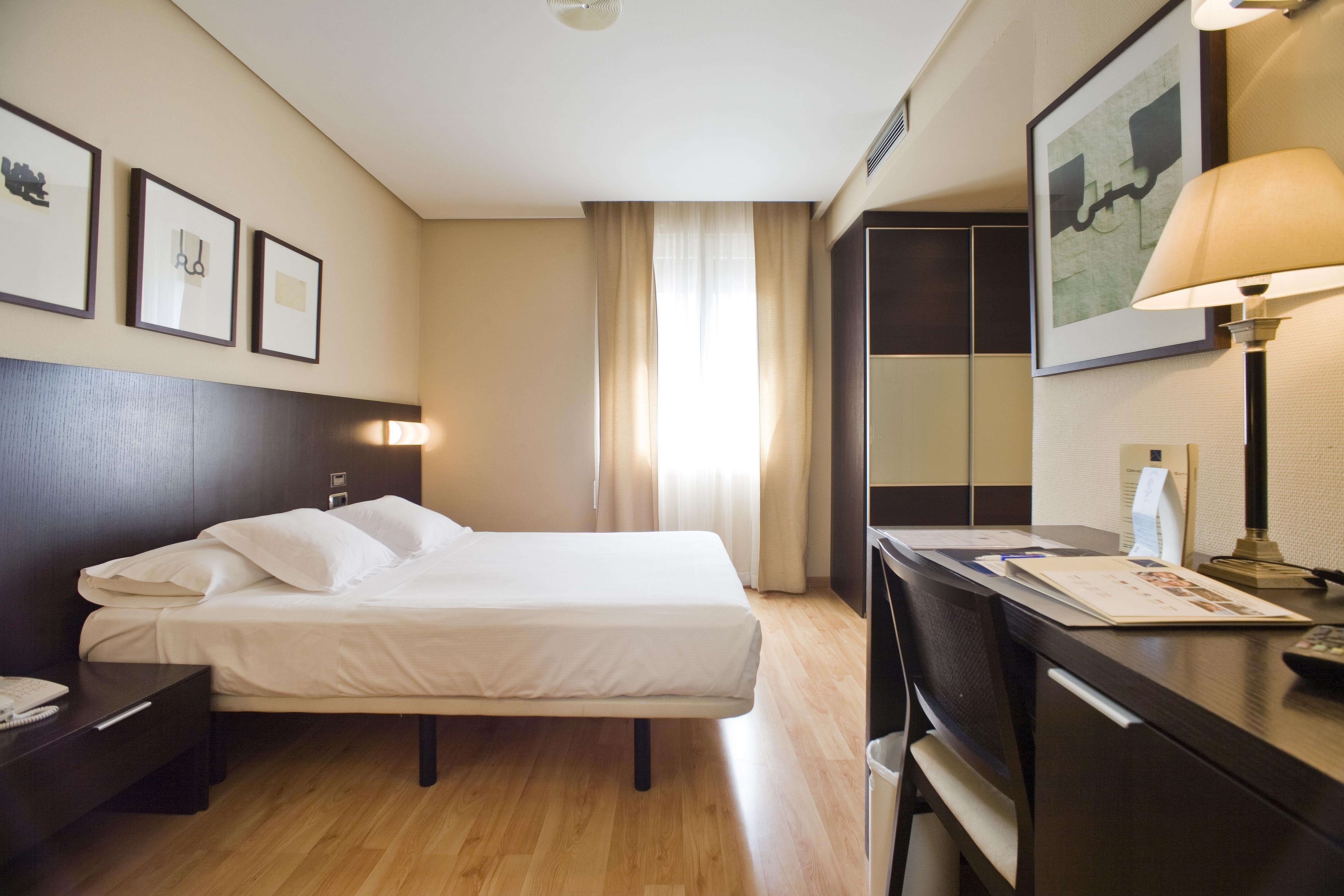 Hotel Sercotel Bardenas 3*