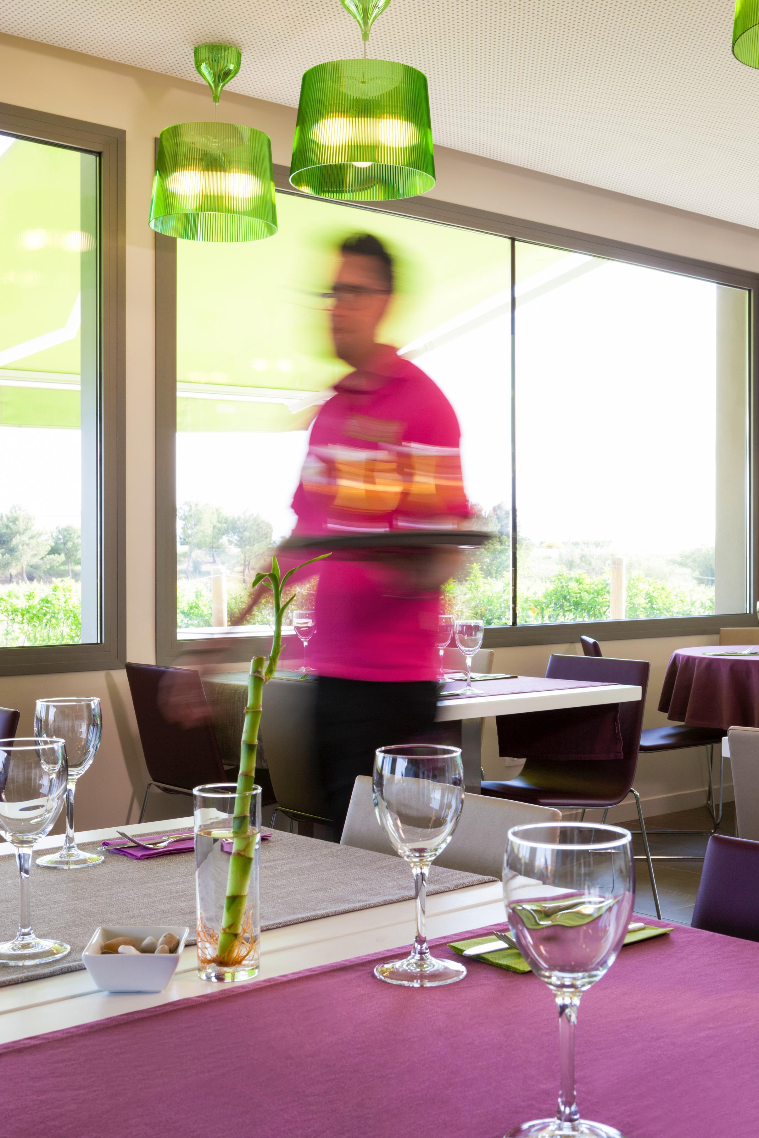 Hotel Ibis Styles Torrefarrera 2*