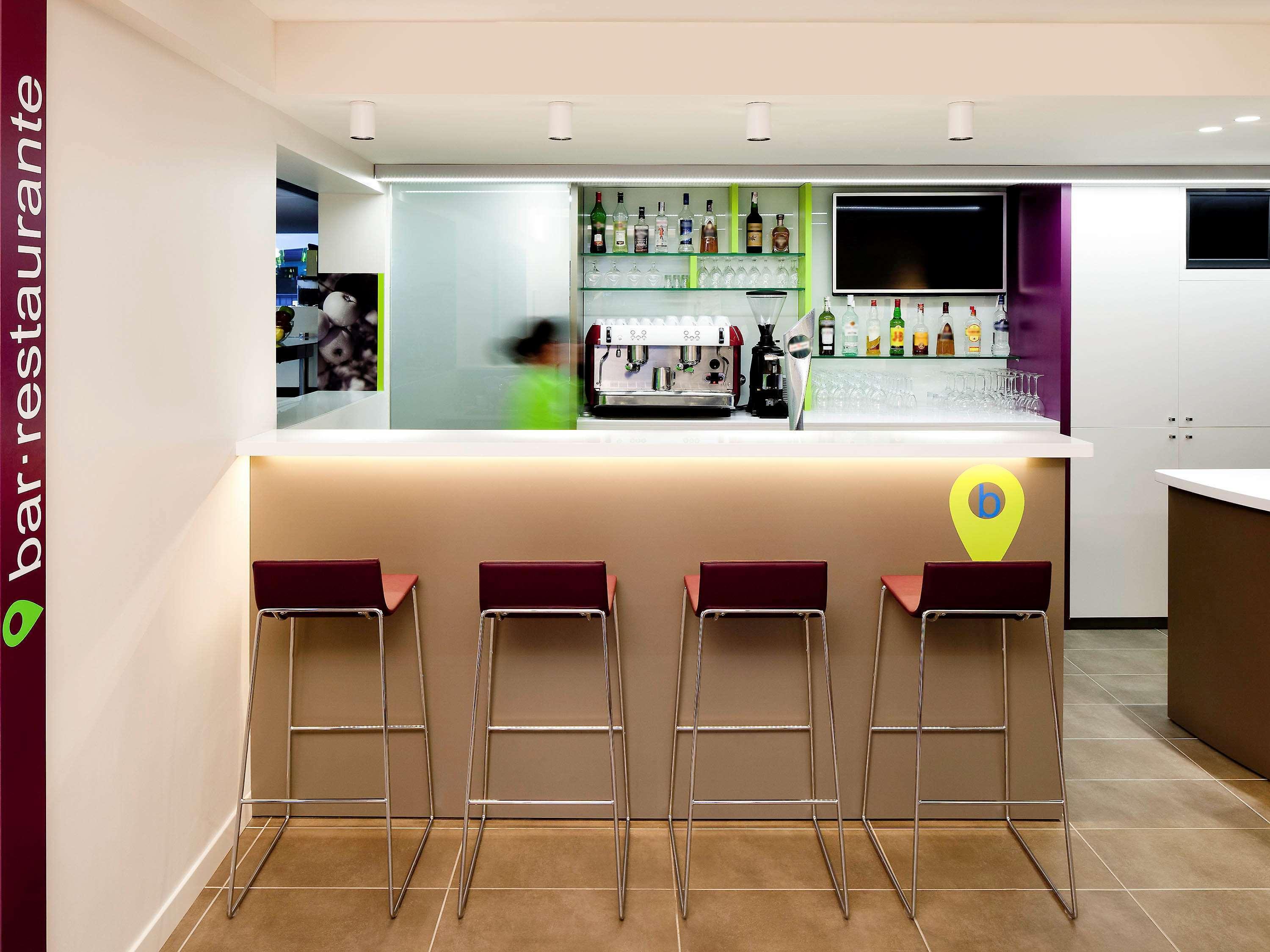 Hotel Ibis Styles Torrefarrera 2*