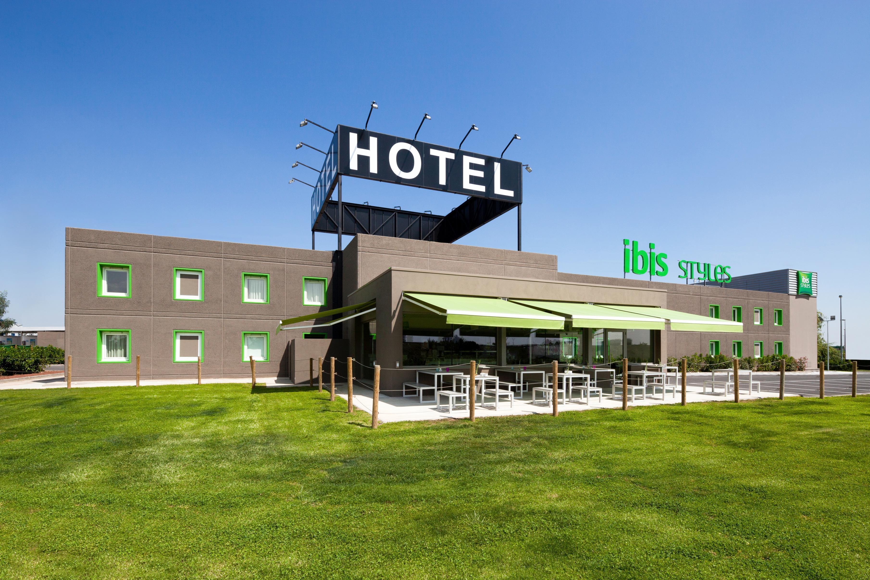 Ibis Styles Torrefarrera 2* Torrefarrera