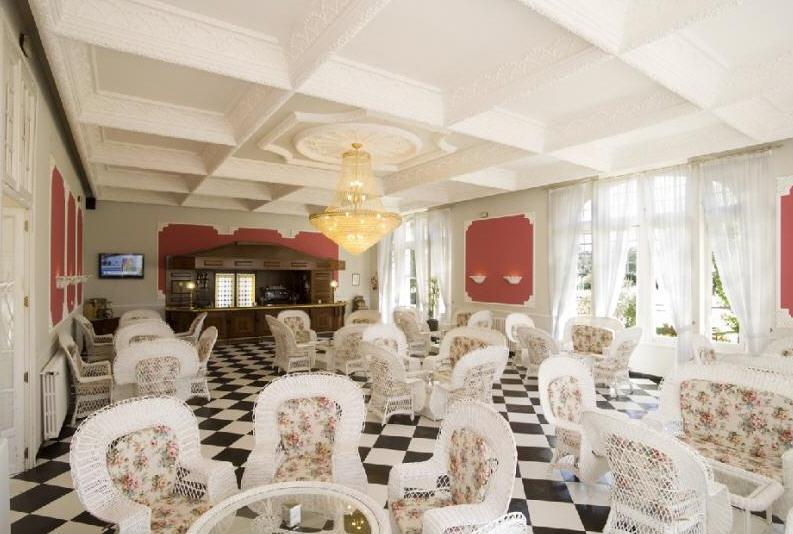Balneario Palacio De Salinas 3*