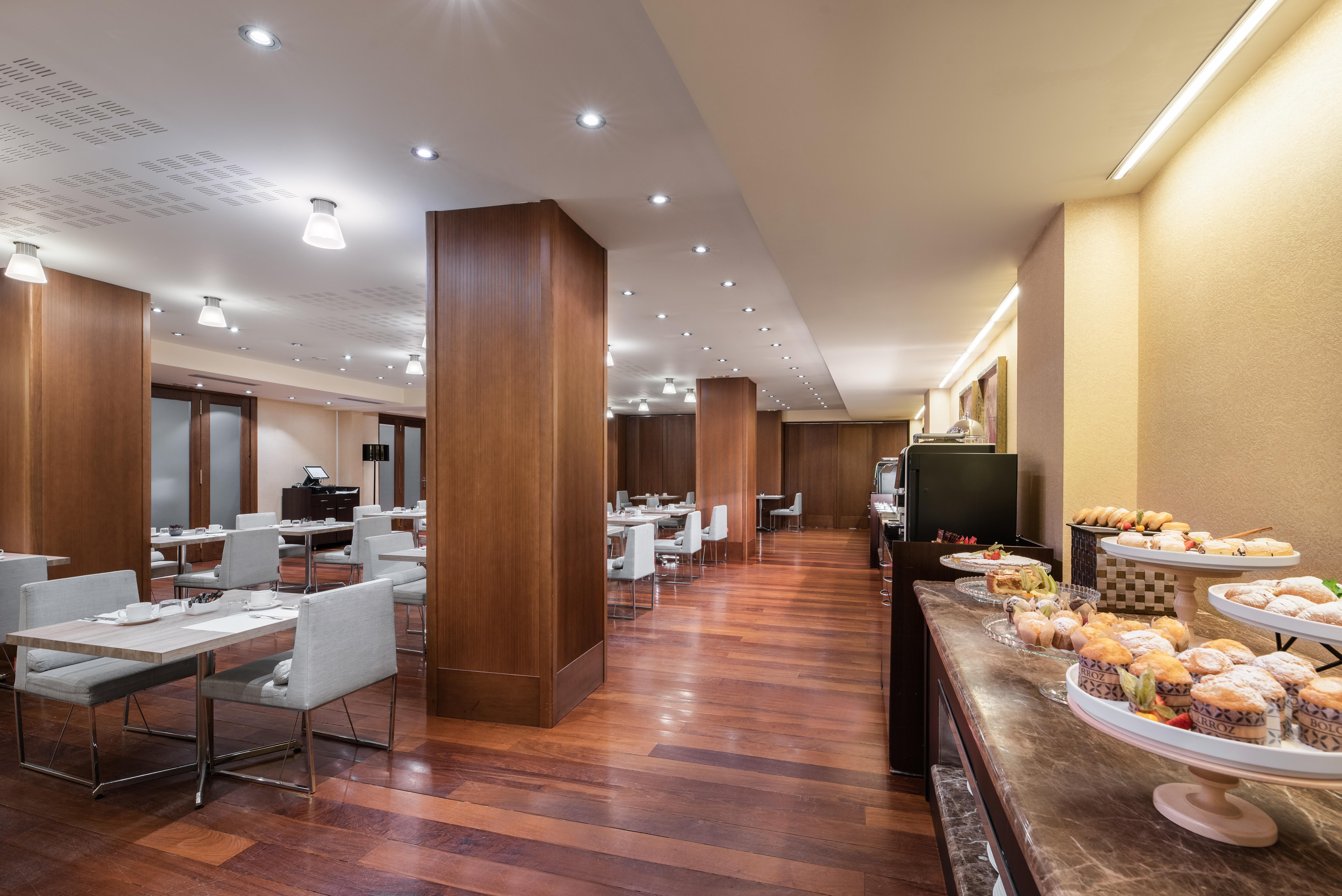 Crisol Almirante Bonifaz Hotel 4*