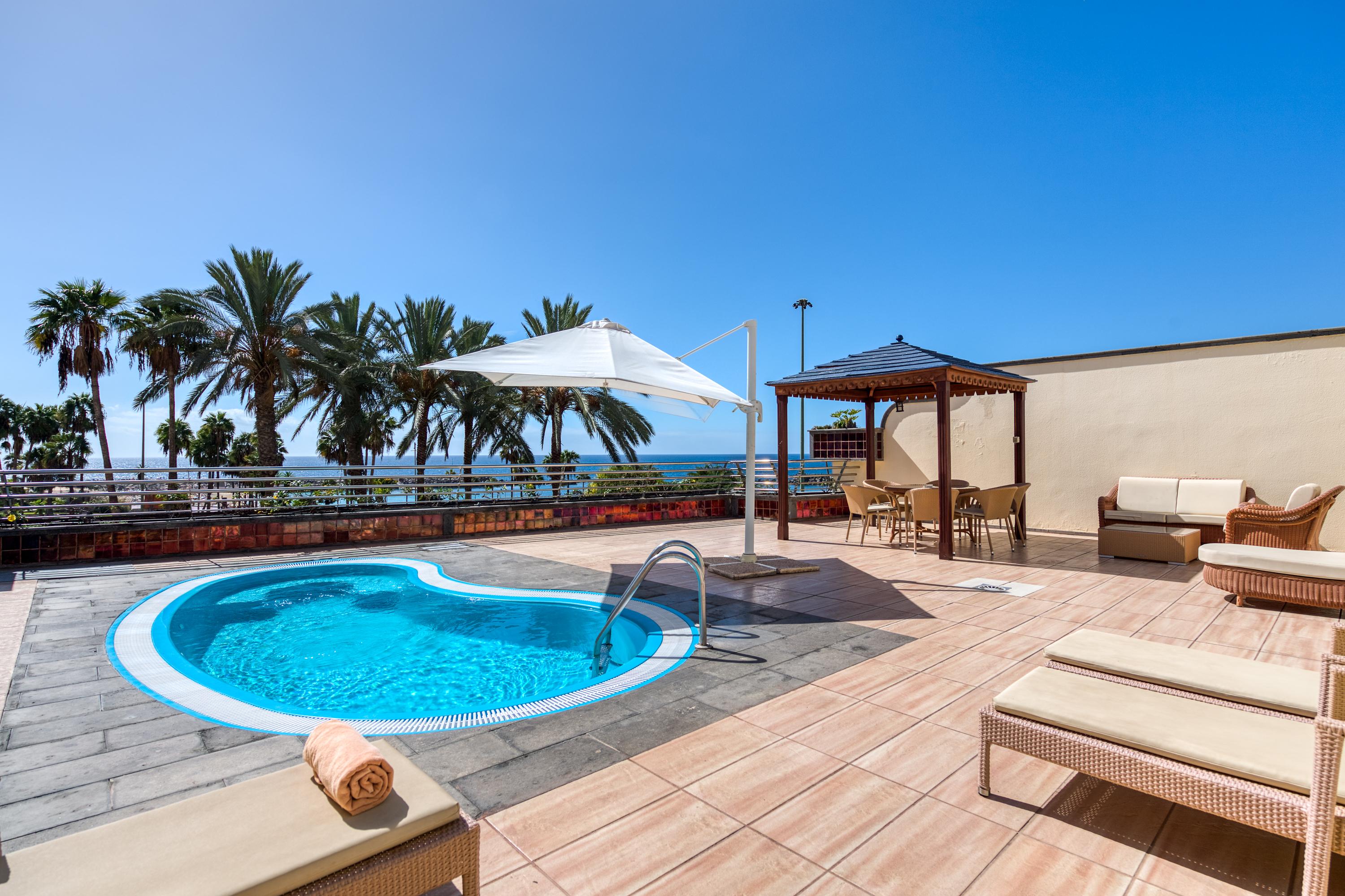 Club Playa Apartahotel Amadores