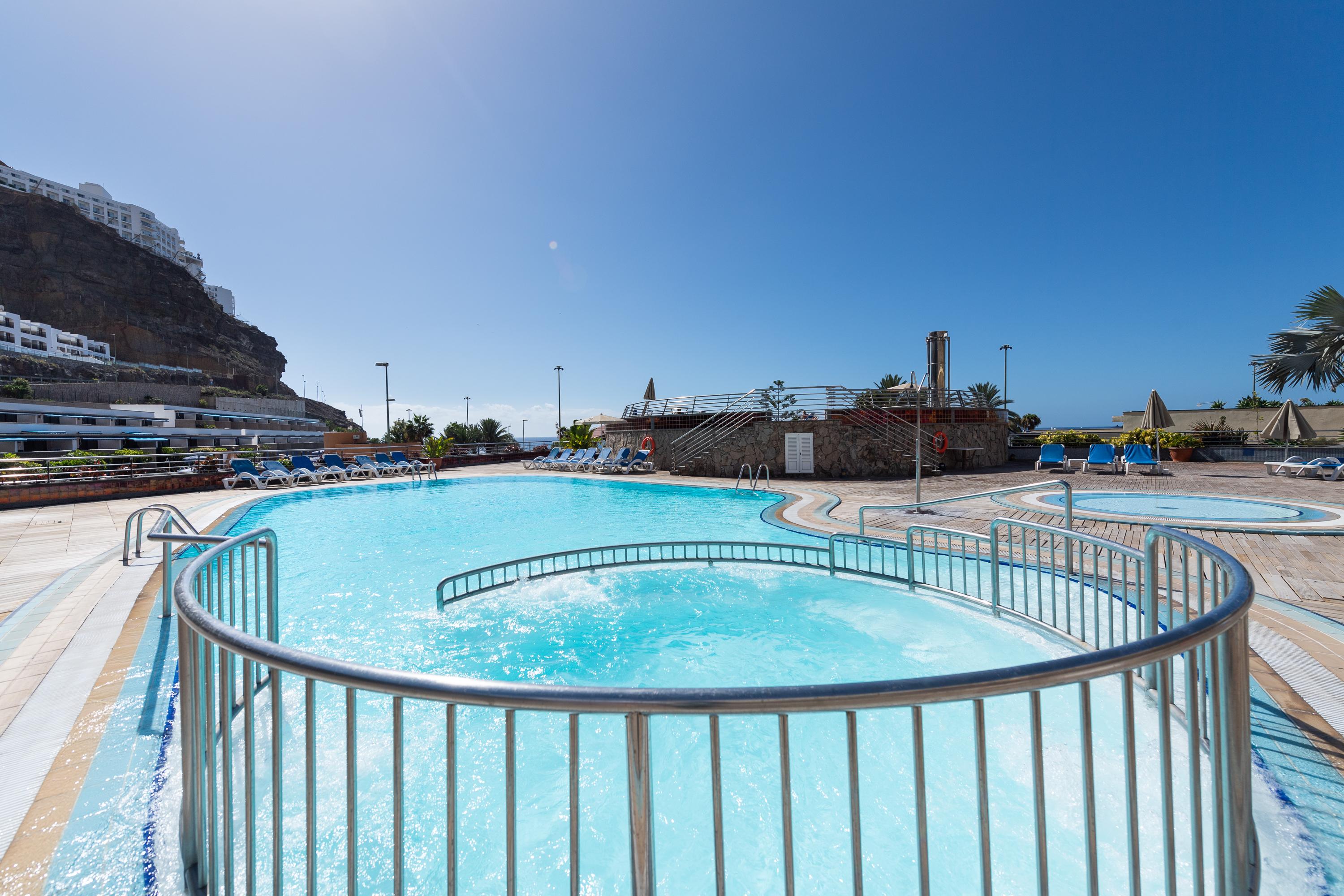 Club Playa Apartahotel 4*