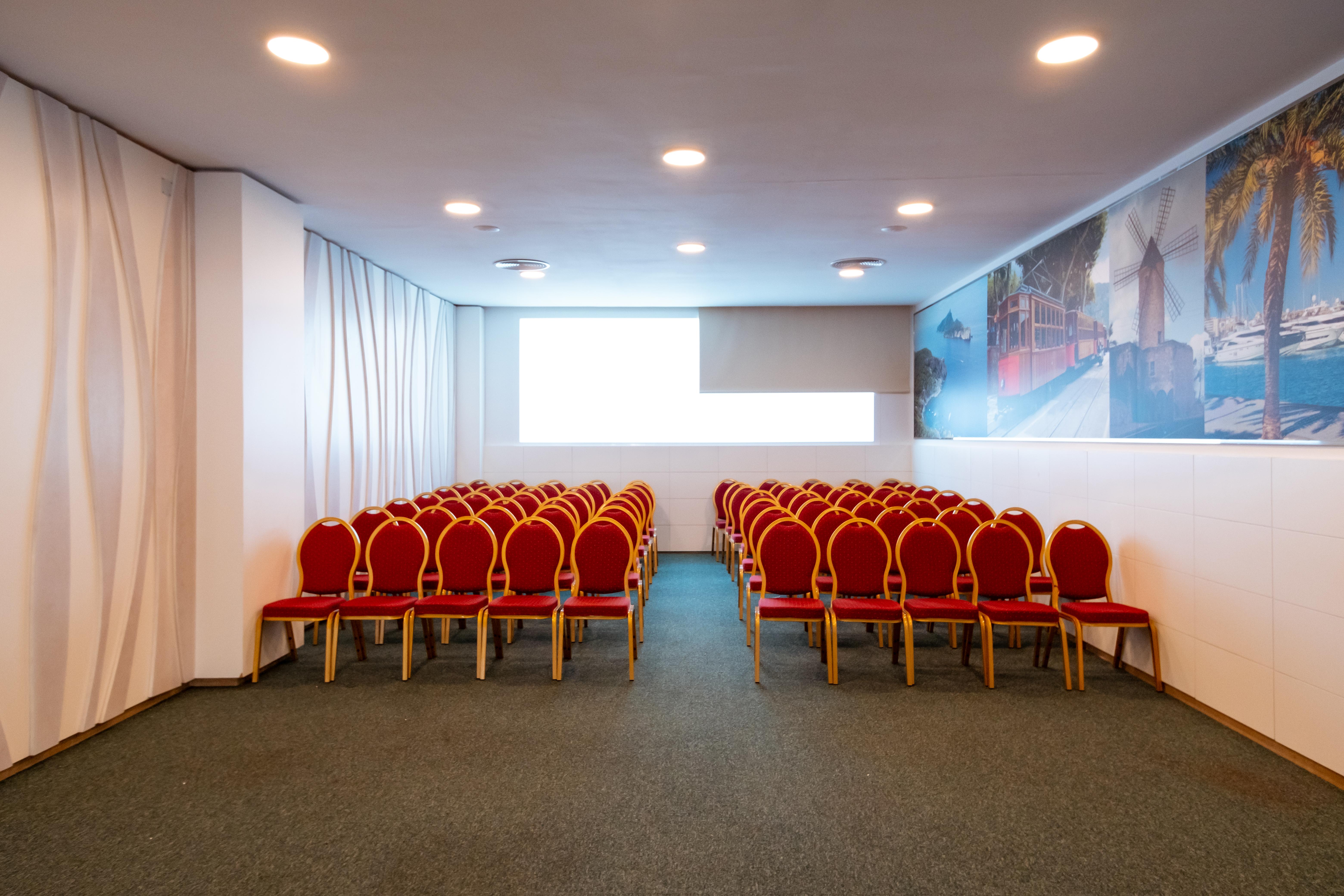Hotel Condesa 4*