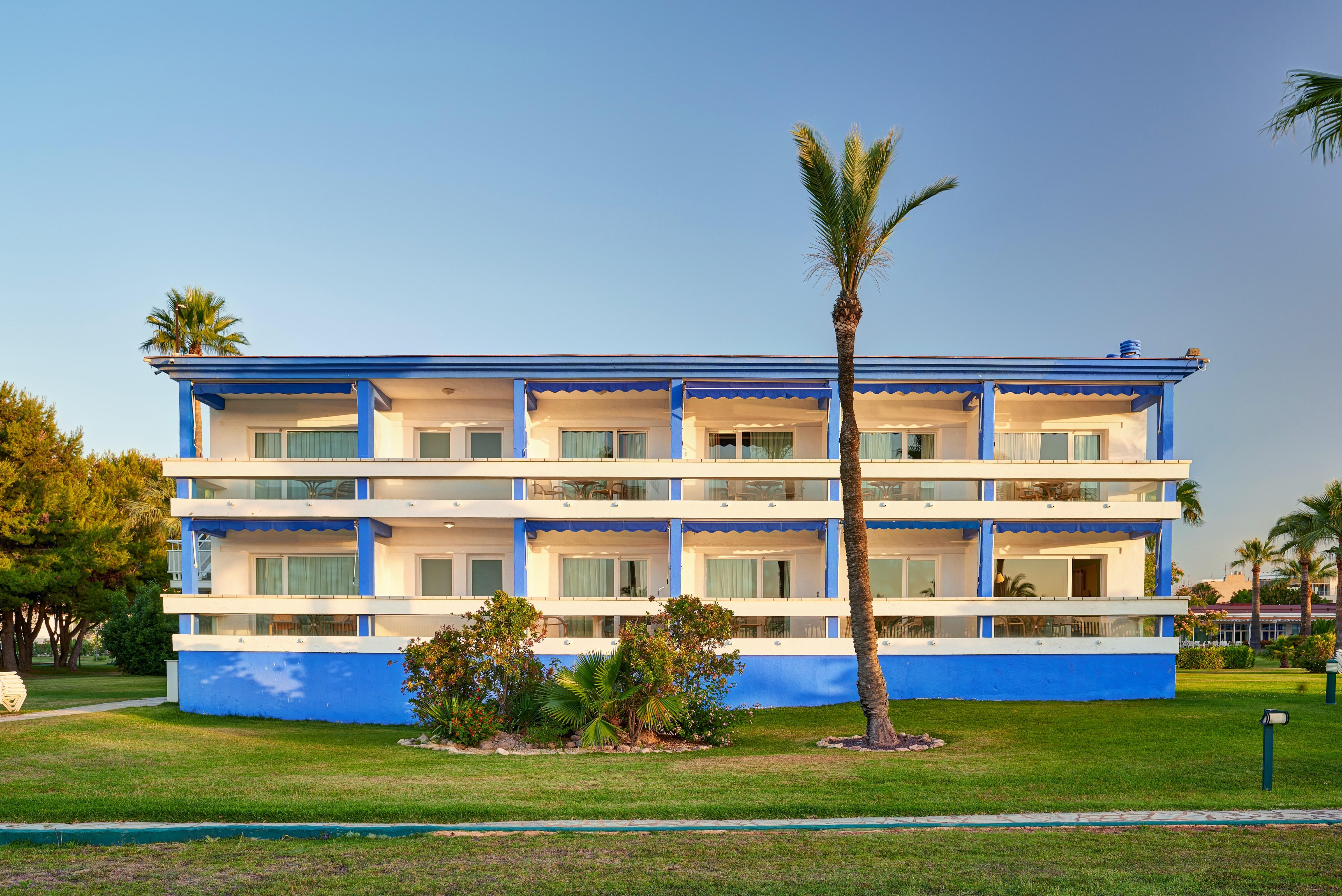 Hotel De 4*
