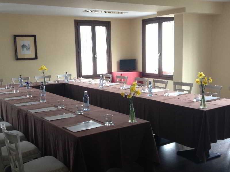 Hotel Turistica De 3*