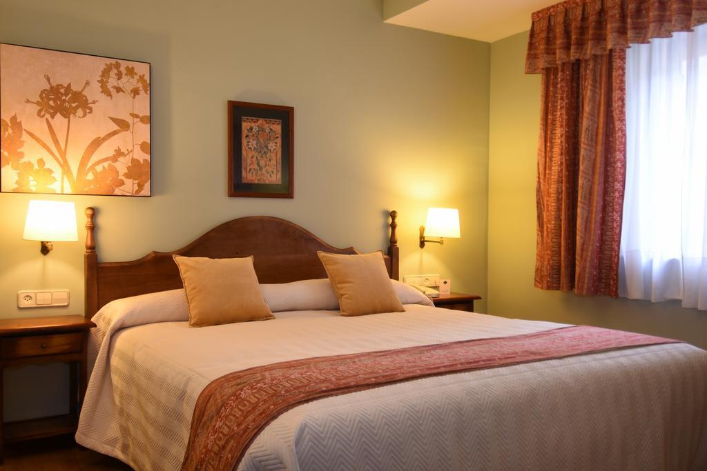 Hotel Eth Pomer 3*