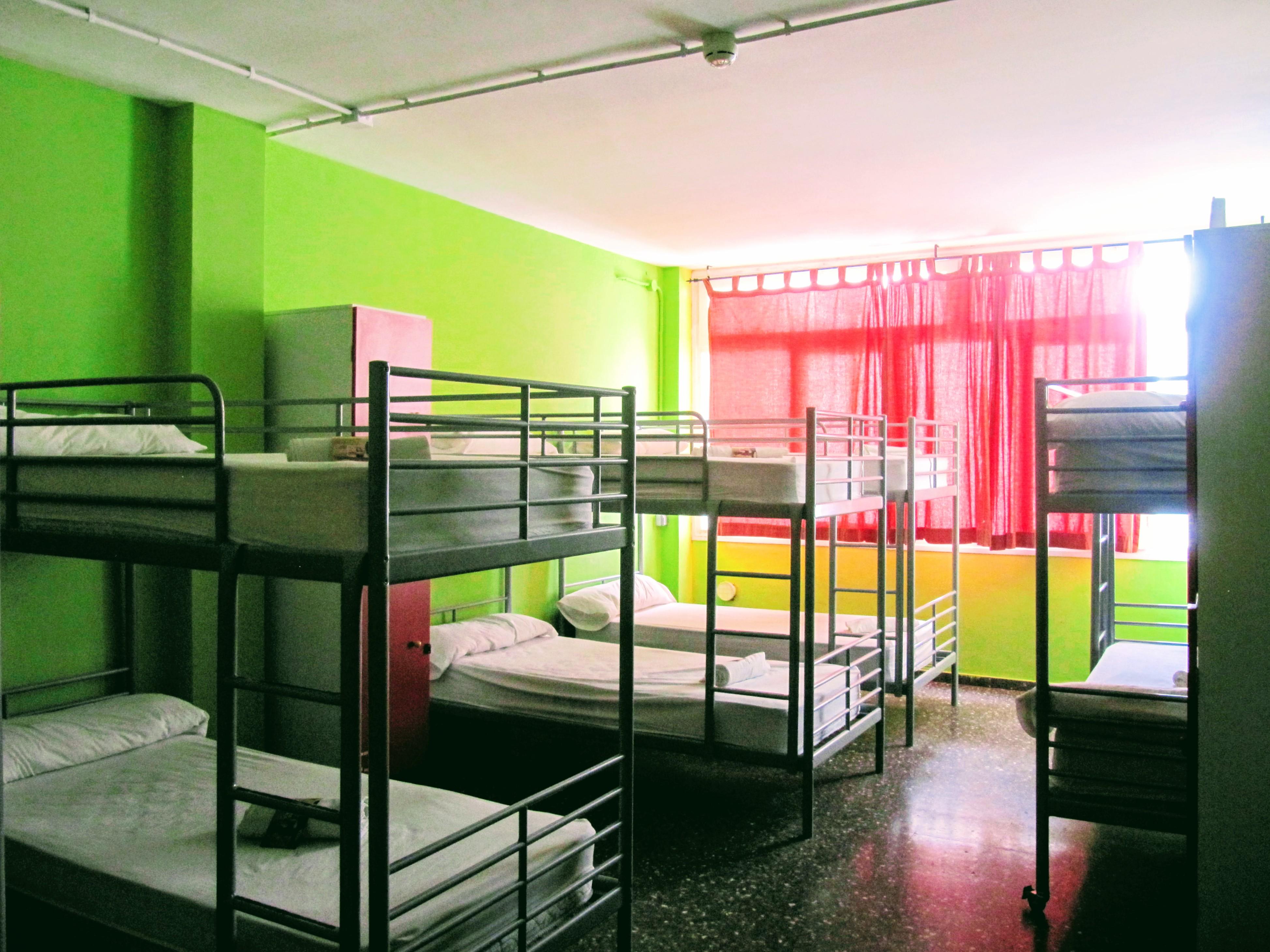 Onefam Les Corts Hostal Barcelona