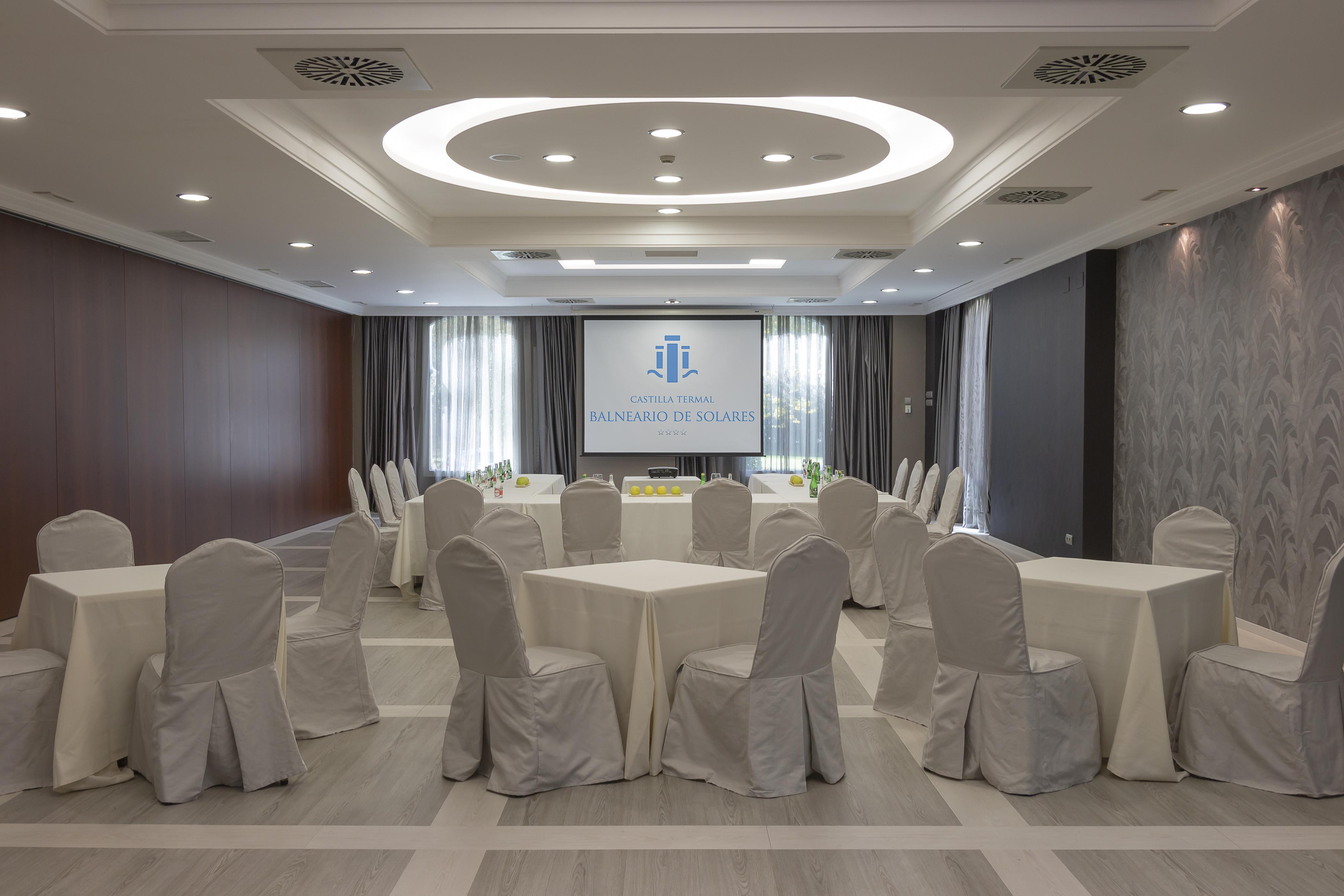 Hotel Castilla Termal 4*