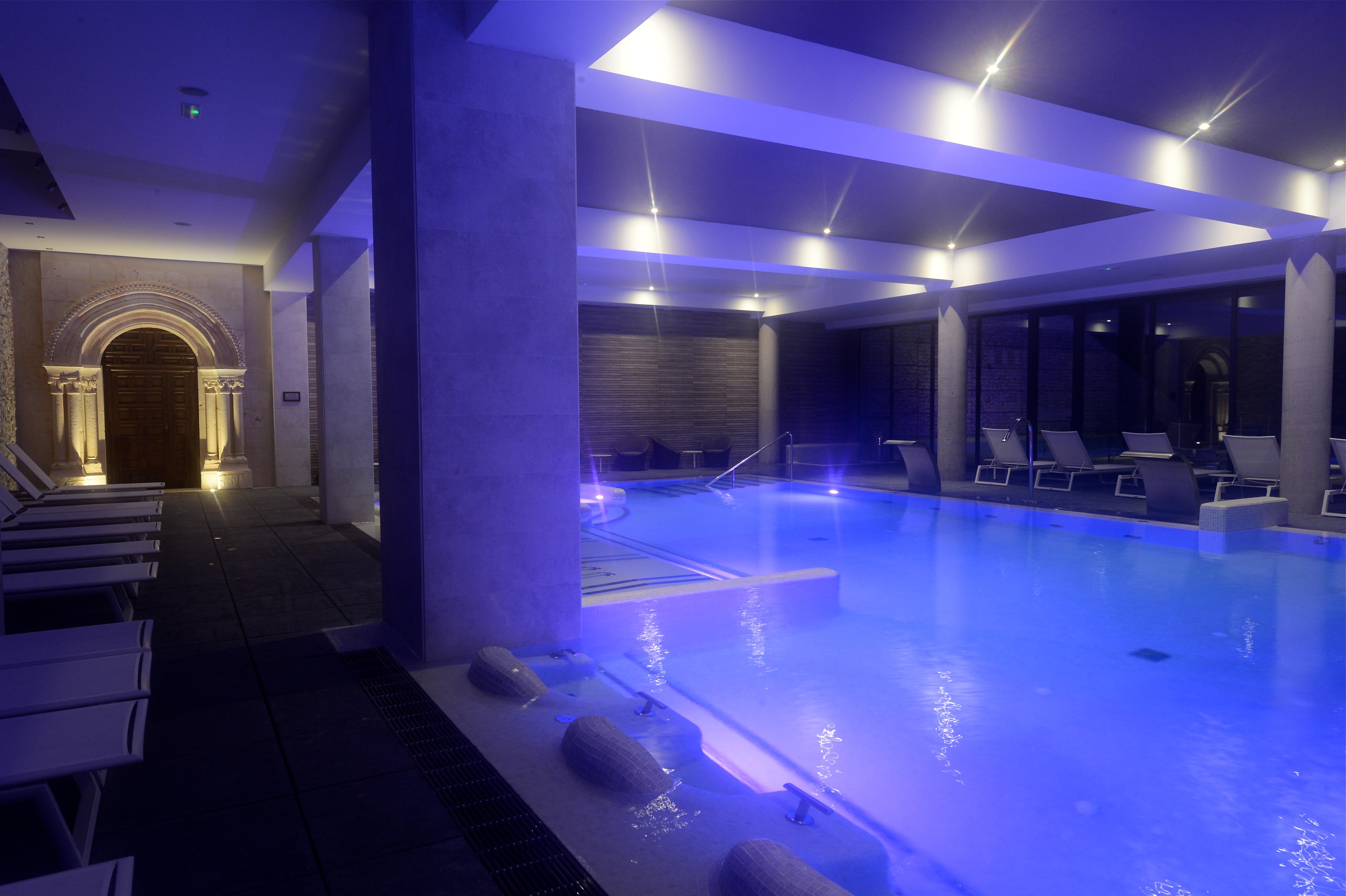 Castilla Termal Monasterio De Valbuena 5*