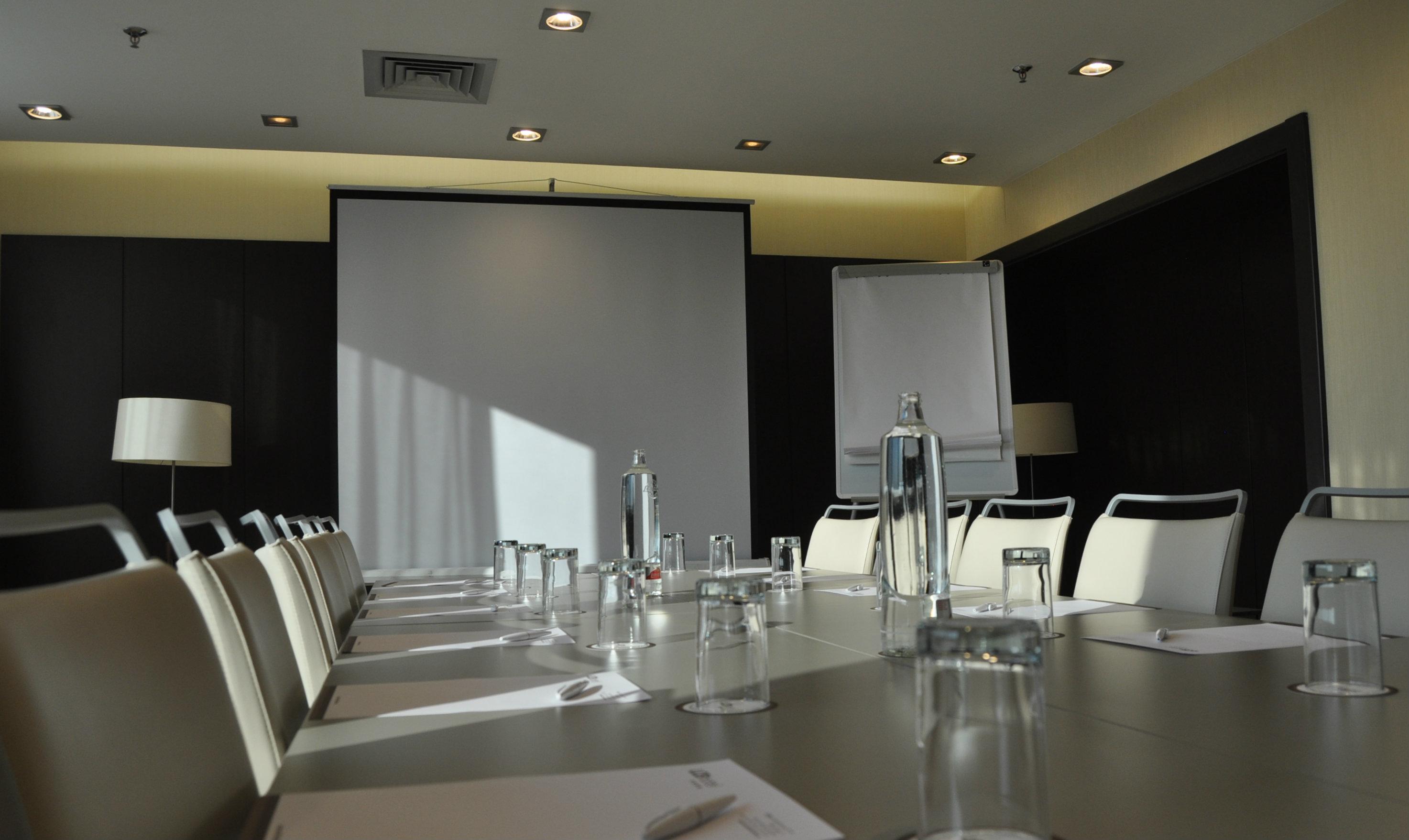 Hotel Lcb