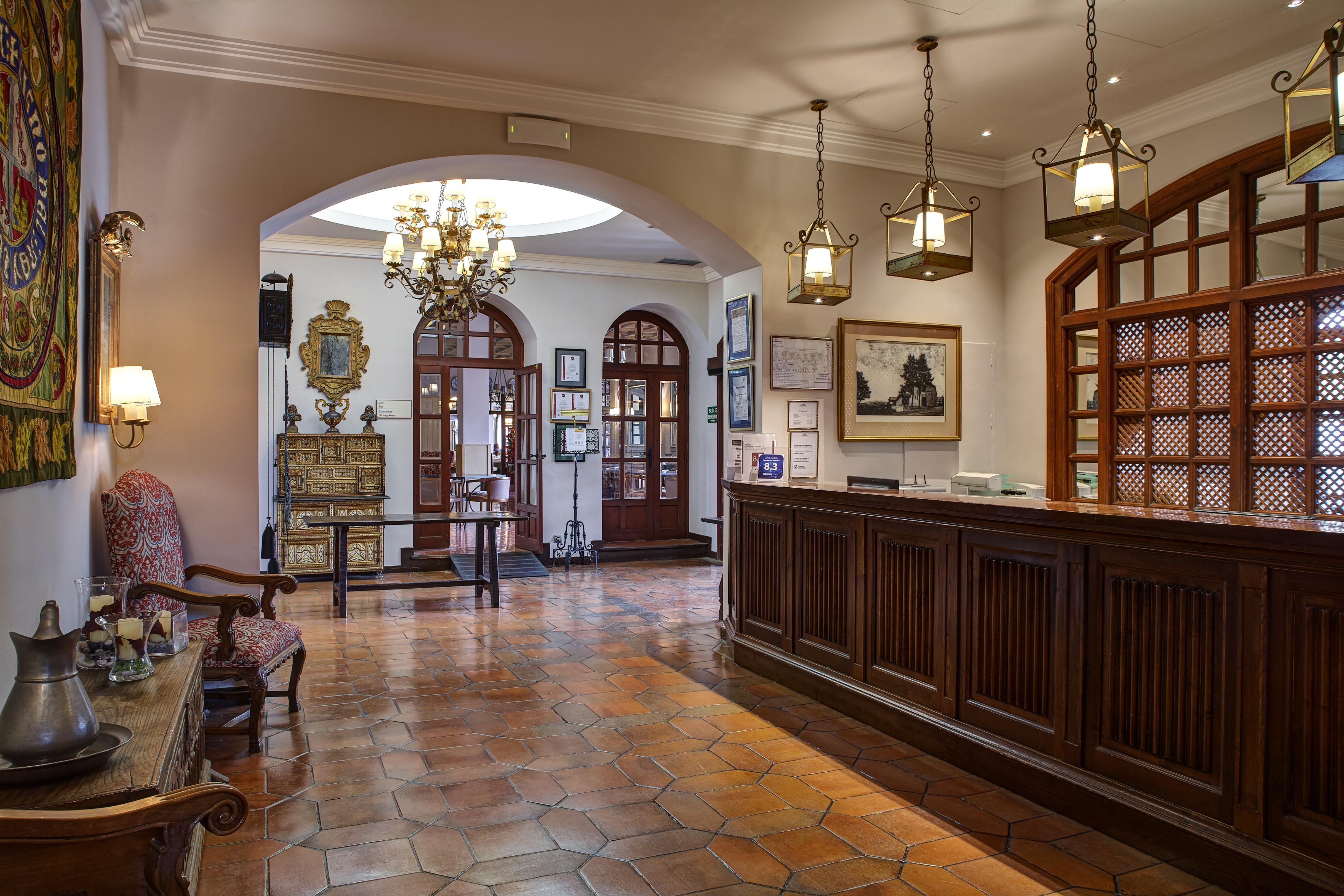 Hotel De Calahorra