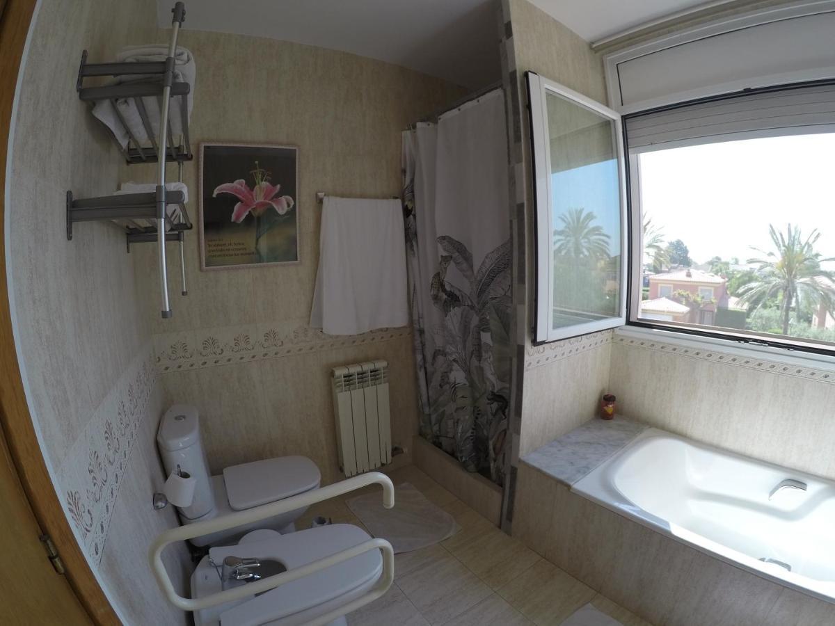 Habitación en casa particular Privada En Reus