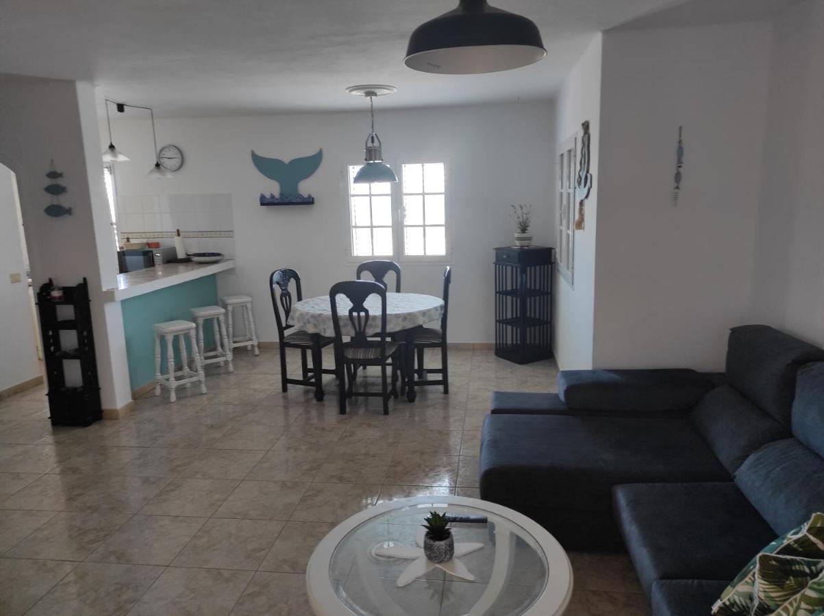 Casa De Pajaritos. Villa *