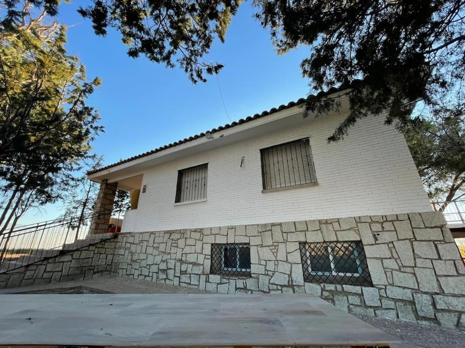 Casa Independiente Madrid Сasa de vacaciones Fuensalida