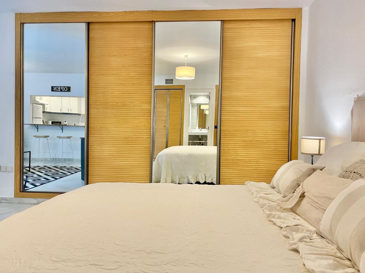Rs 16 Center Of By Eaw Homes Apartment Marbella